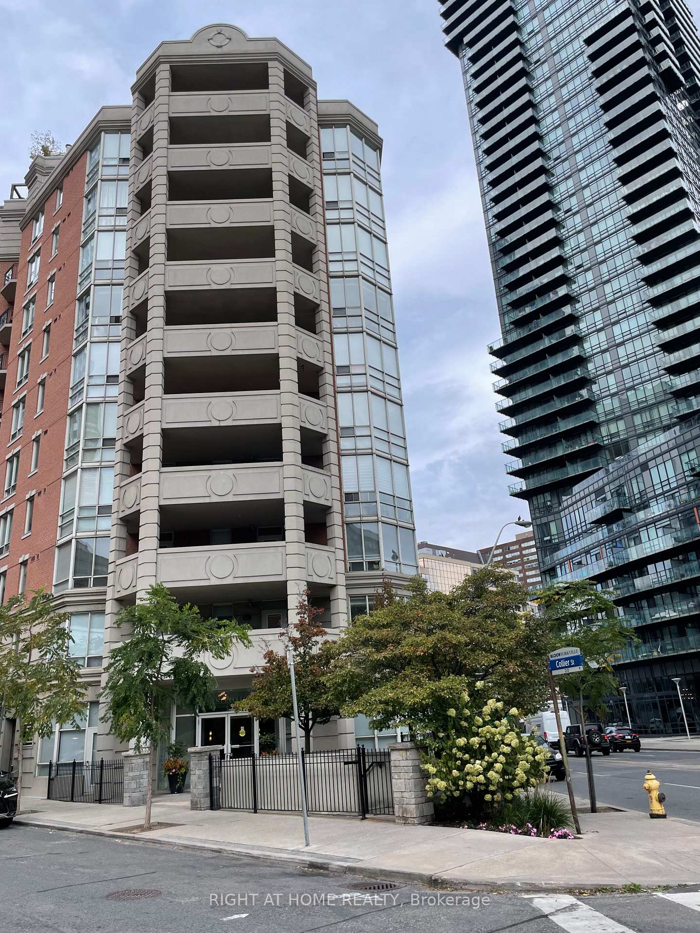 Photo 1 of Unit 407, 20 Collier Street, Toronto, Rosedale-Moore Park — HOMEH