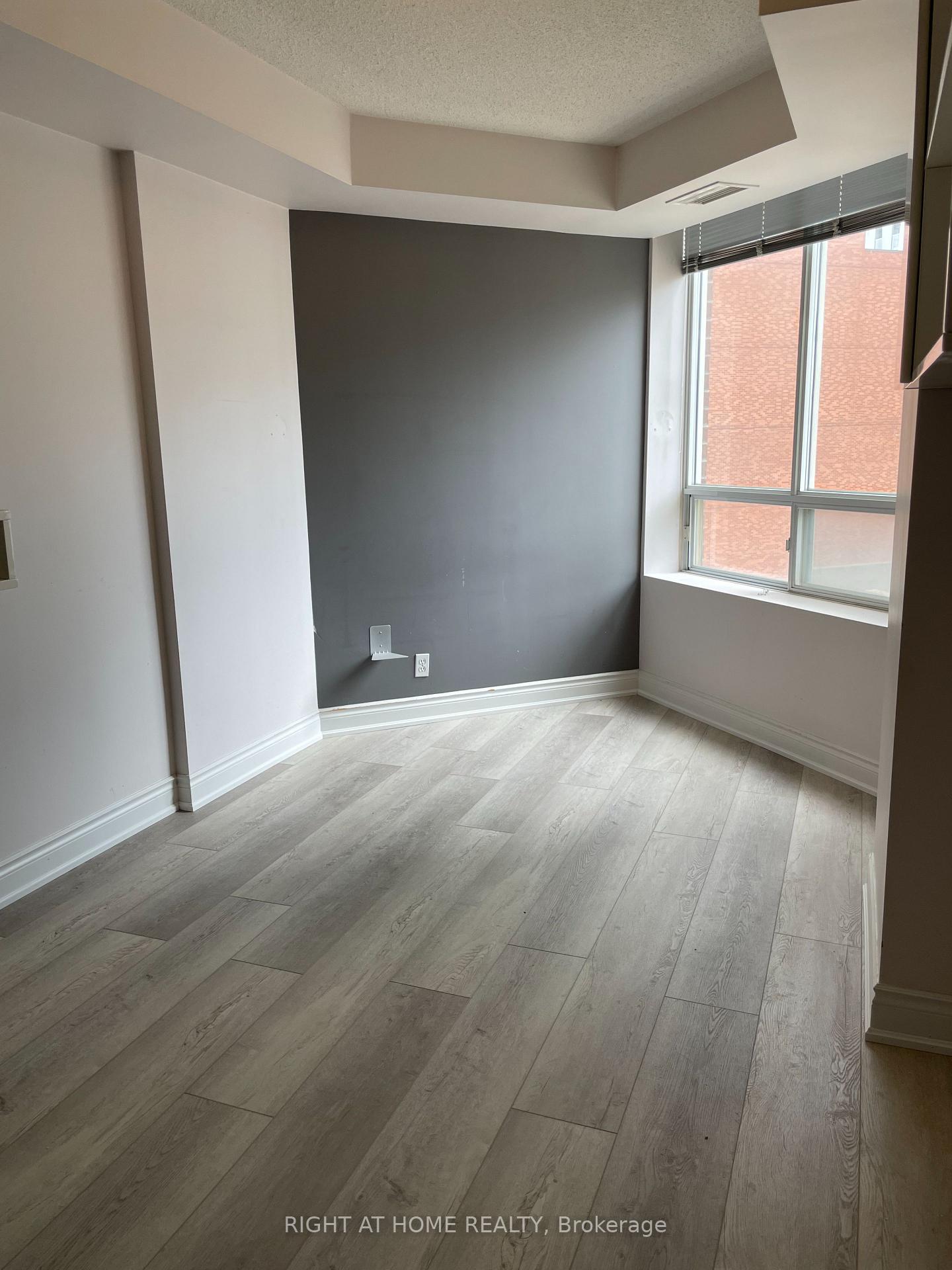 Photo 12 of Unit 407, 20 Collier Street, Toronto, Rosedale-Moore Park — HOMEH