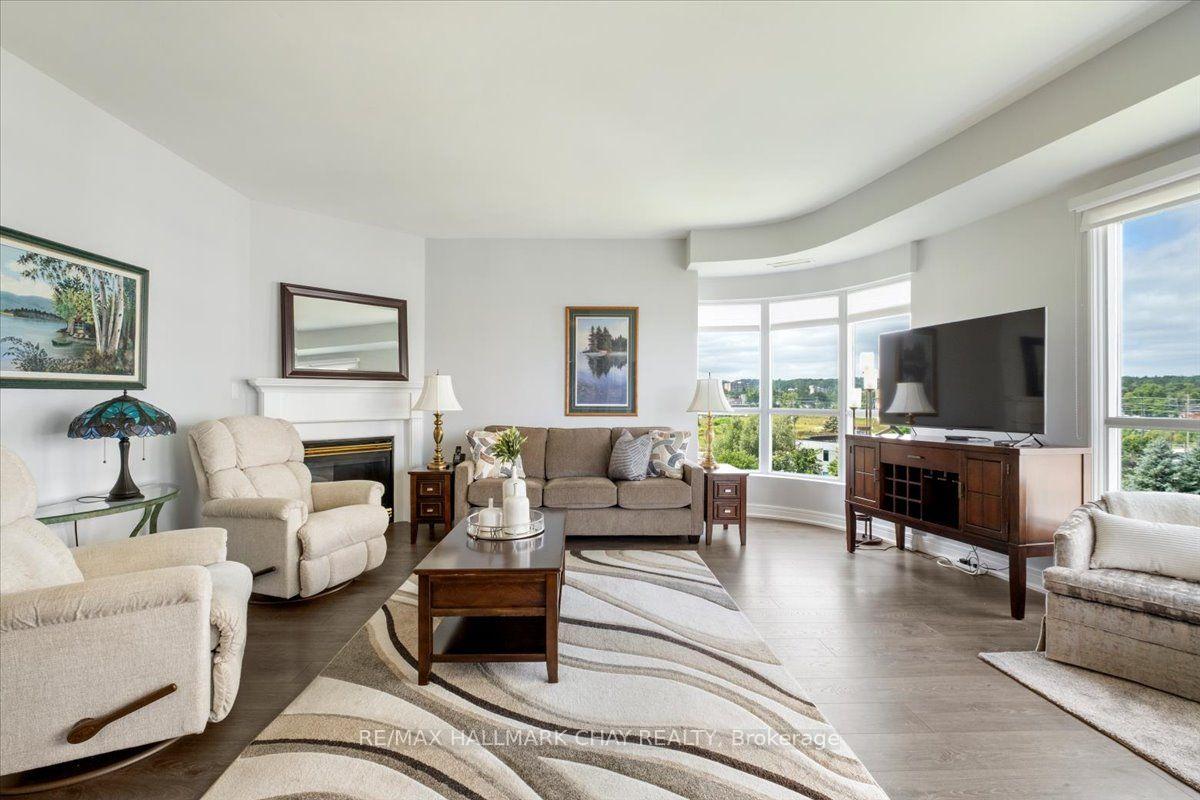 Photo 16 of Unit 605, 2 Toronto Street, Barrie, Lakeshore — HOMEH