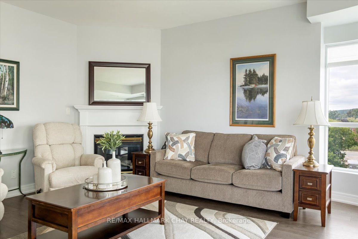 Photo 20 of Unit 605, 2 Toronto Street, Barrie, Lakeshore — HOMEH