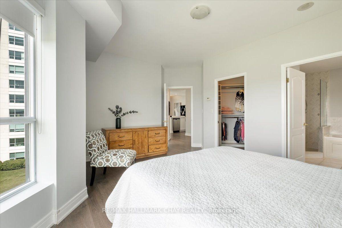 Photo 26 of Unit 605, 2 Toronto Street, Barrie, Lakeshore — HOMEH