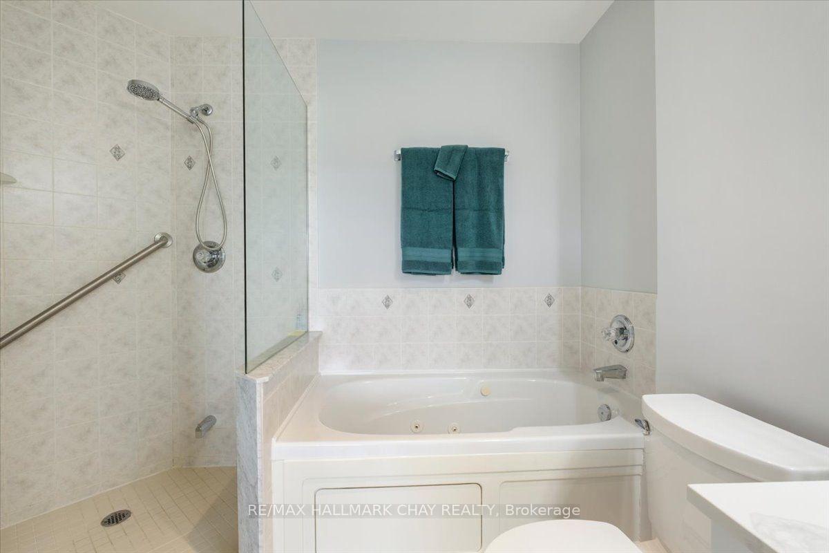 Photo 28 of Unit 605, 2 Toronto Street, Barrie, Lakeshore — HOMEH