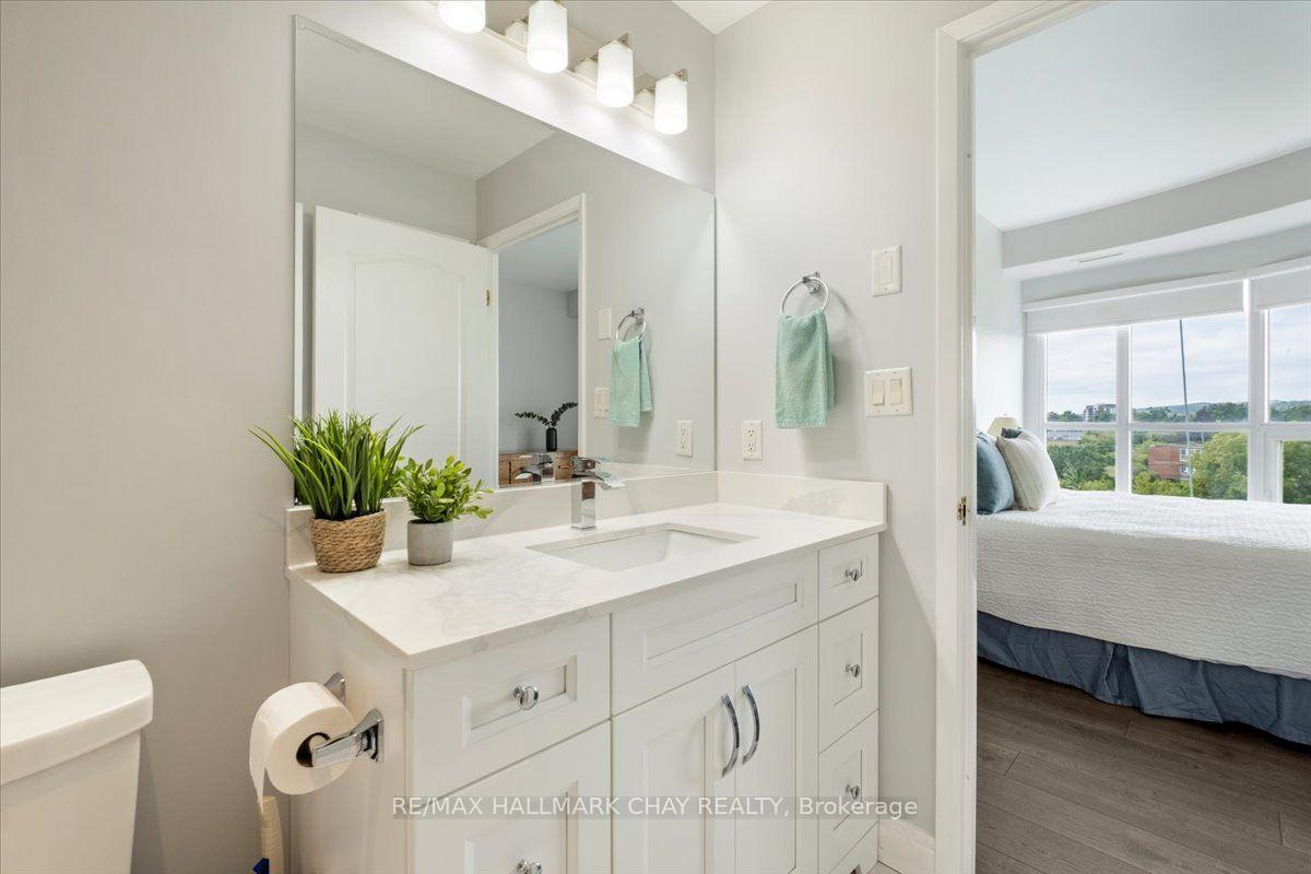 Photo 29 of Unit 605, 2 Toronto Street, Barrie, Lakeshore — HOMEH