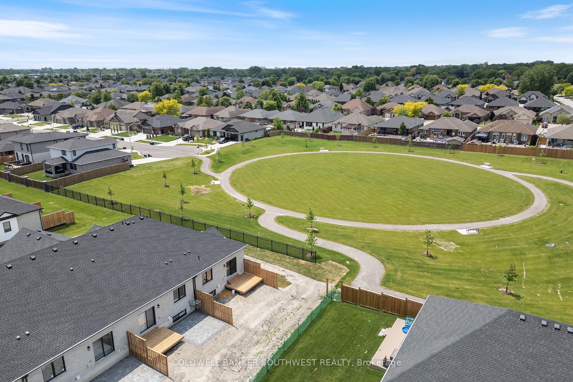 Photo 43 of 414 Anise Lane, Sarnia — HOMEH