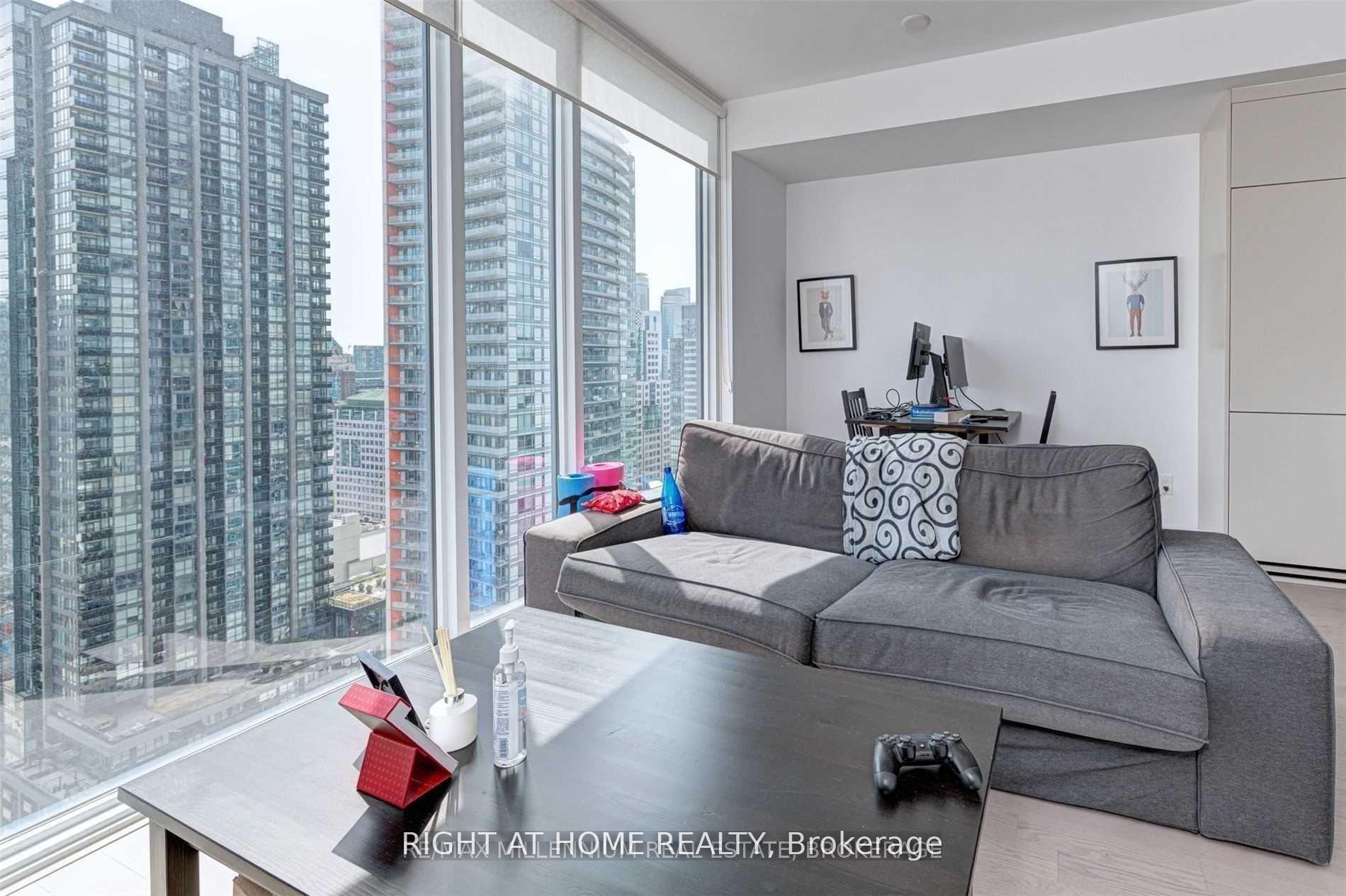 Photo 4 of Unit 2705, 101 Peter Street W, Toronto, Waterfront Communities — HOMEH