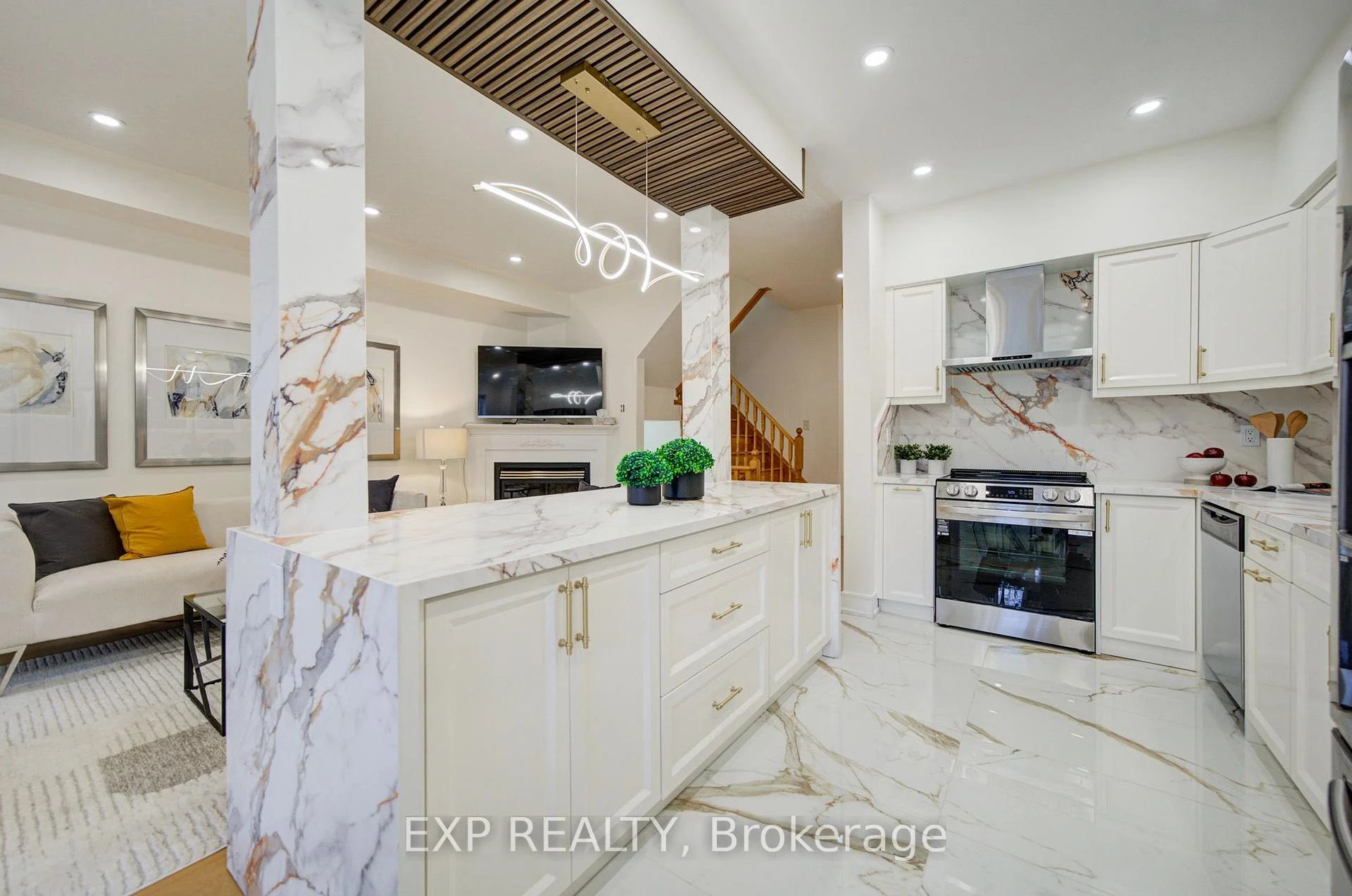 Photo 13 of 13 Kenilworth Gate, Markham, Cornell — HOMEH