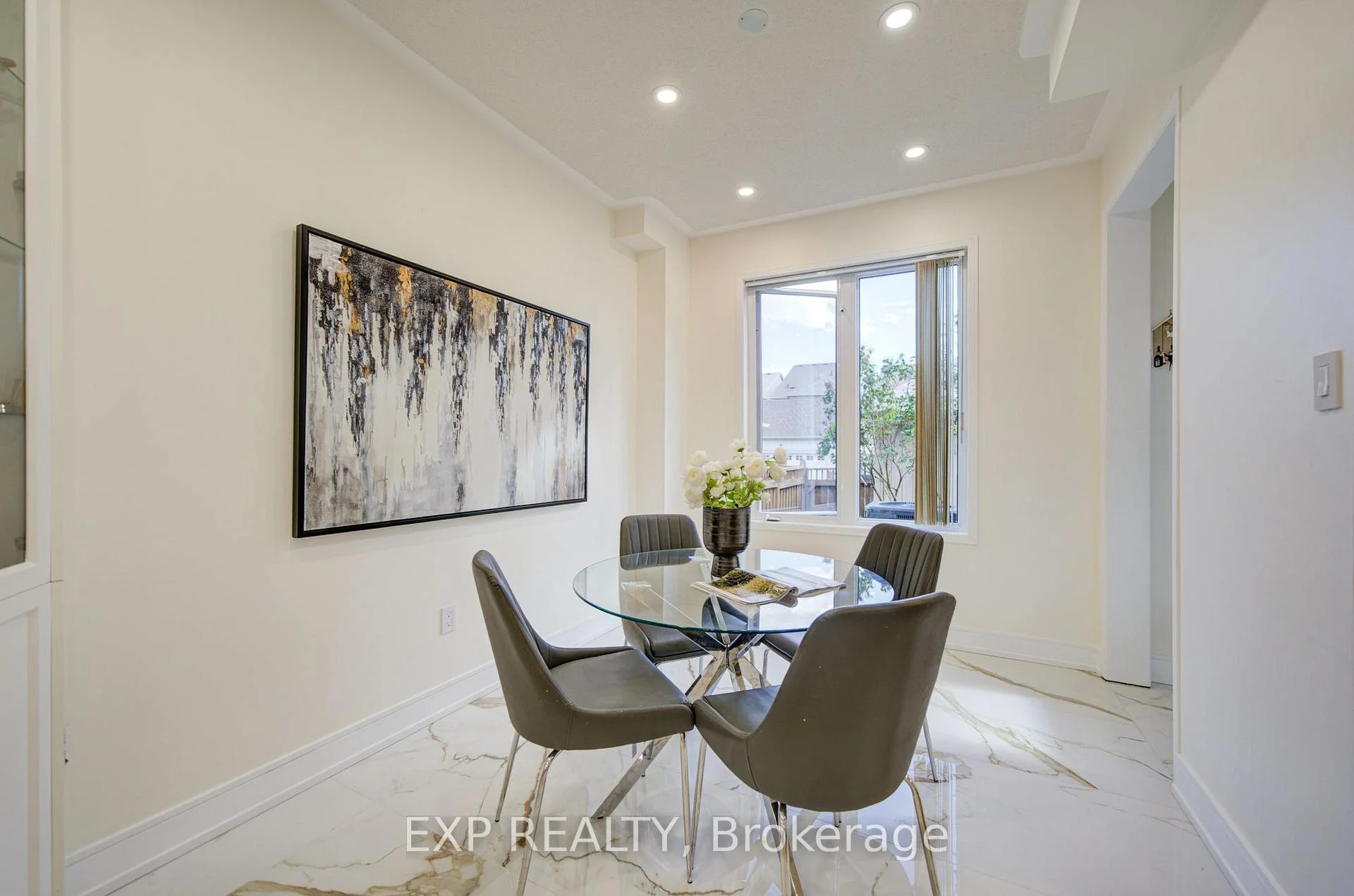 Photo 18 of 13 Kenilworth Gate, Markham, Cornell — HOMEH