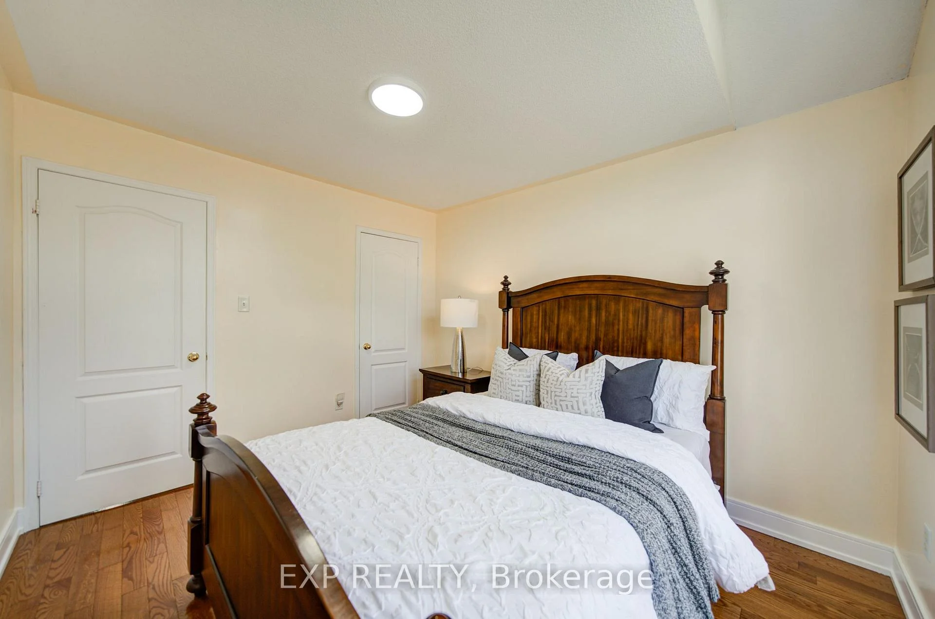 Photo 30 of 13 Kenilworth Gate, Markham, Cornell — HOMEH