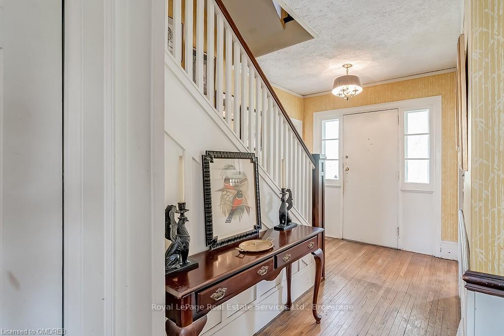 Photo 3 of 200 William Street, Oakville, Old Oakville — HOMEH