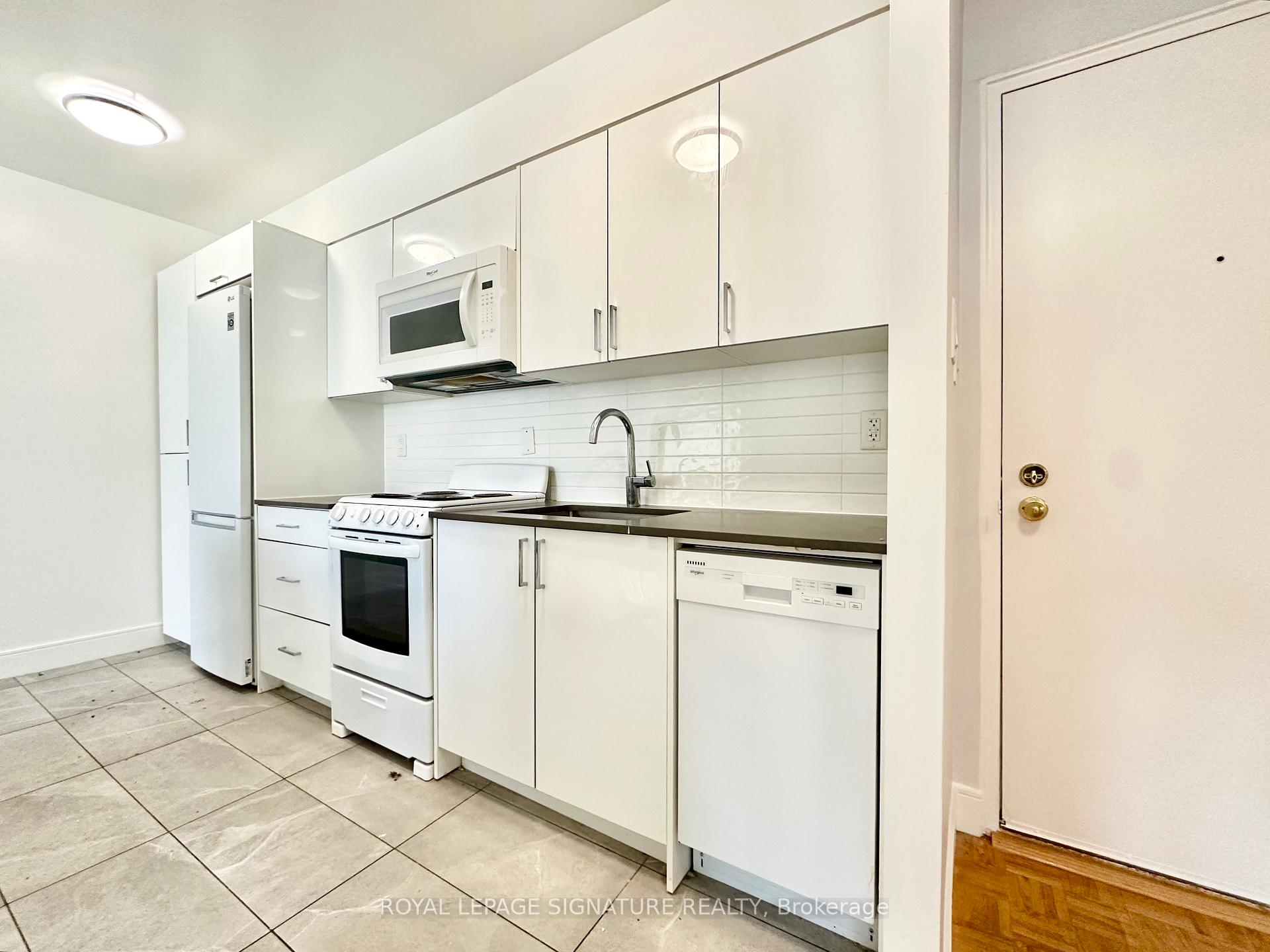 Photo 4 of Unit 108, 990 Avenue Road, Toronto, Yonge-Eglinton — HOMEH