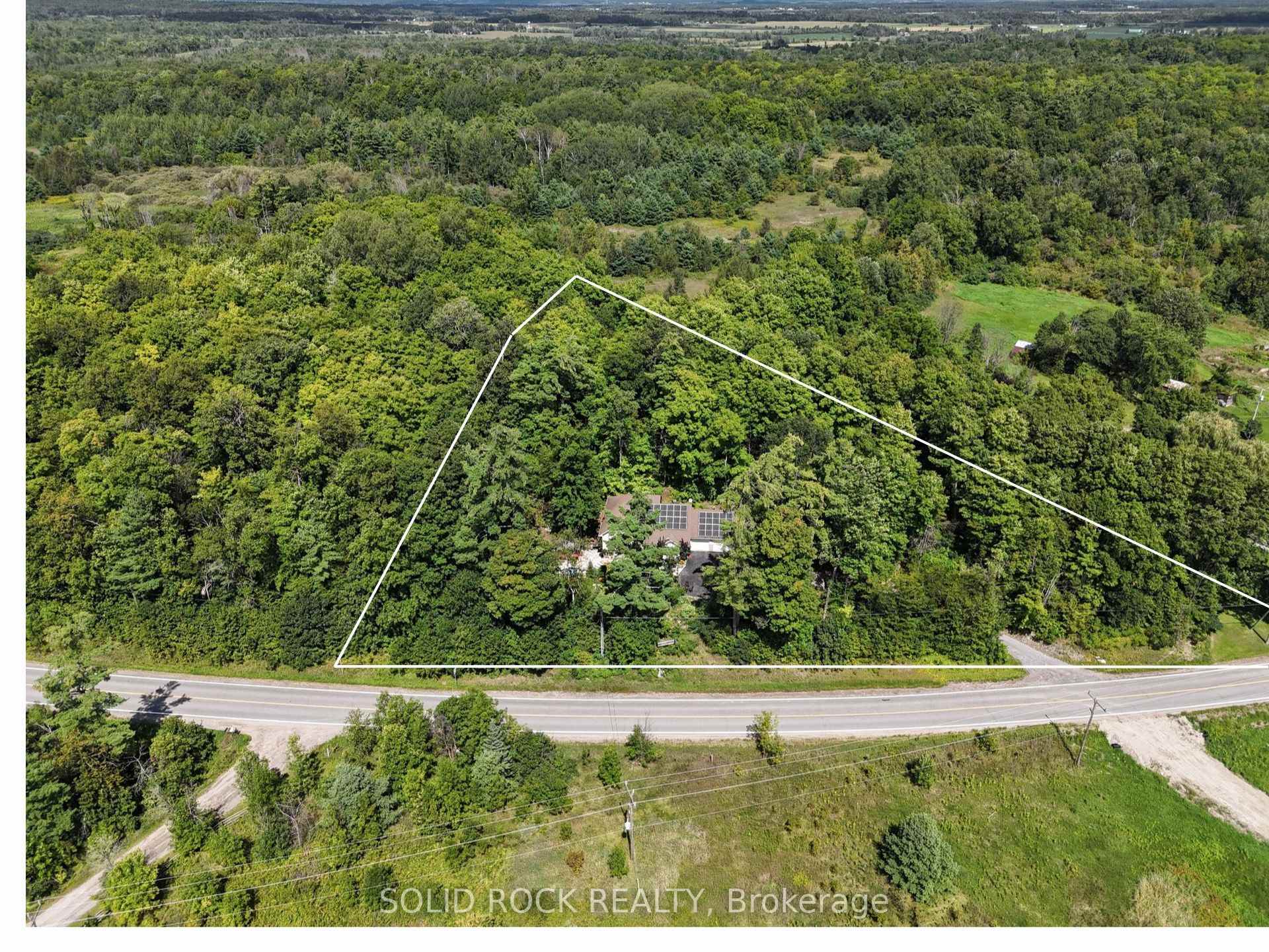 Photo 6 of 712 Flat Rapids Road, McNab/Braeside, Mcnab/Braeside Twps — HOMEH