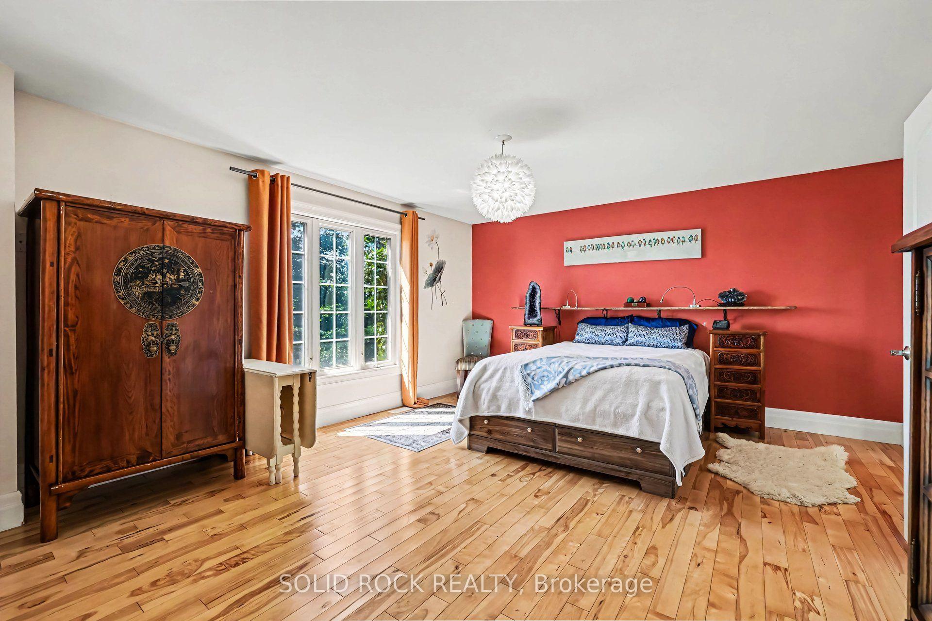 Photo 26 of 712 Flat Rapids Road, McNab/Braeside, Mcnab/Braeside Twps — HOMEH