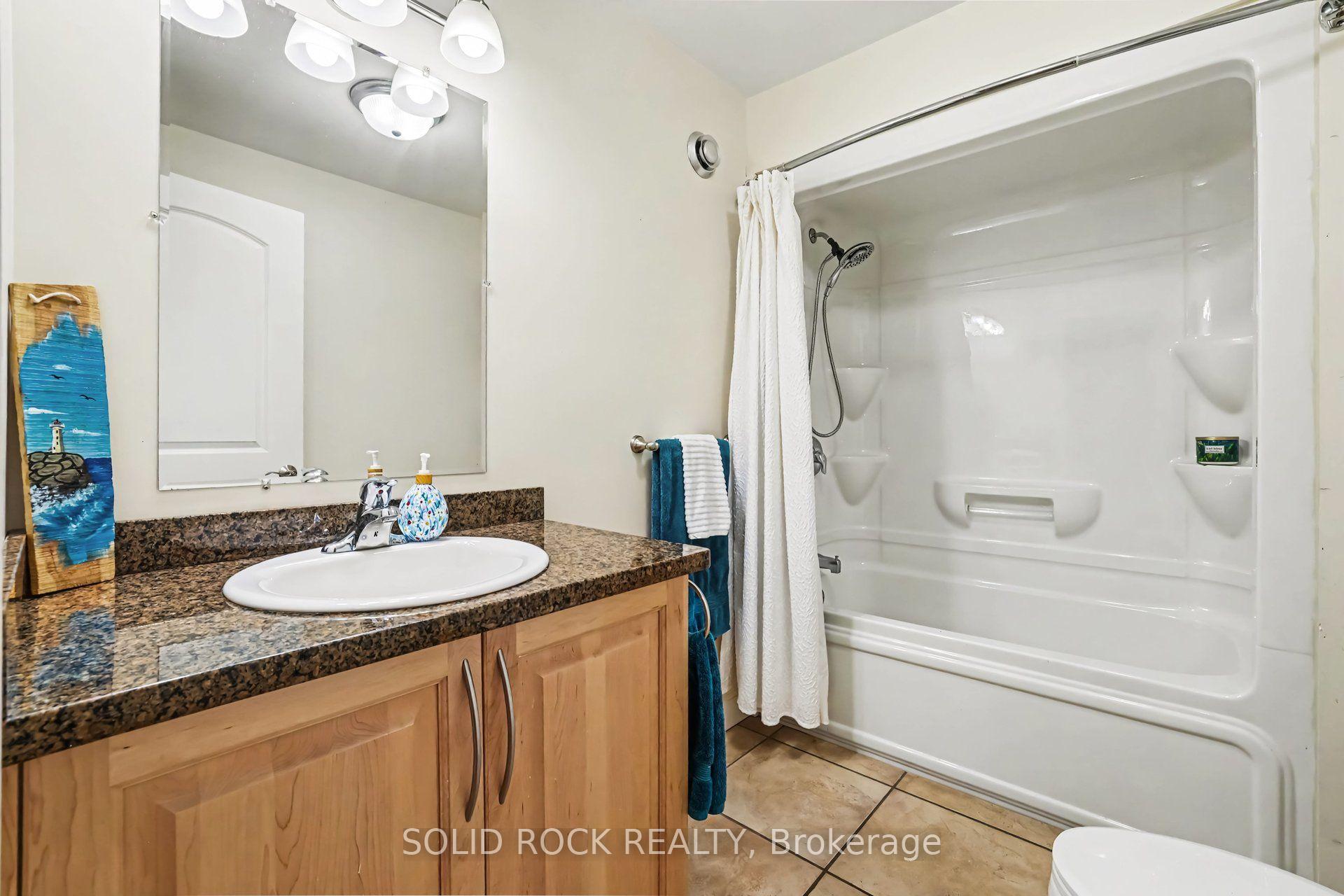 Photo 32 of 712 Flat Rapids Road, McNab/Braeside, Mcnab/Braeside Twps — HOMEH