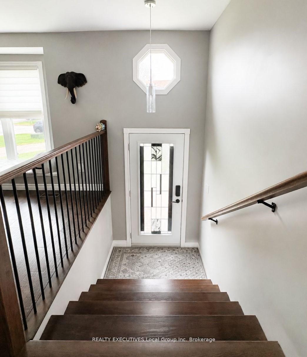 Photo 9 of 35 Nancy Drive, North Bay, College Heights — HOMEH