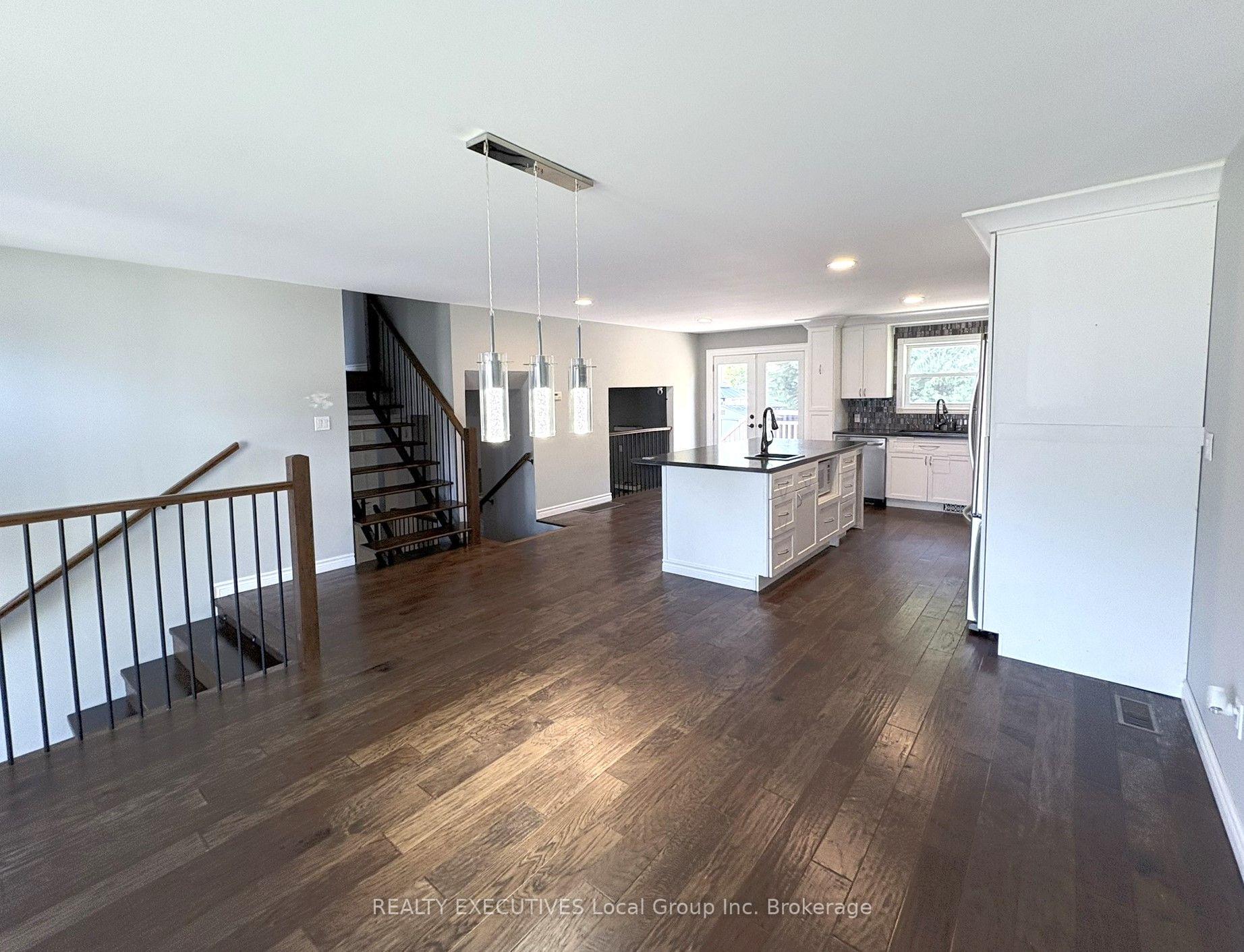 Photo 10 of 35 Nancy Drive, North Bay, College Heights — HOMEH