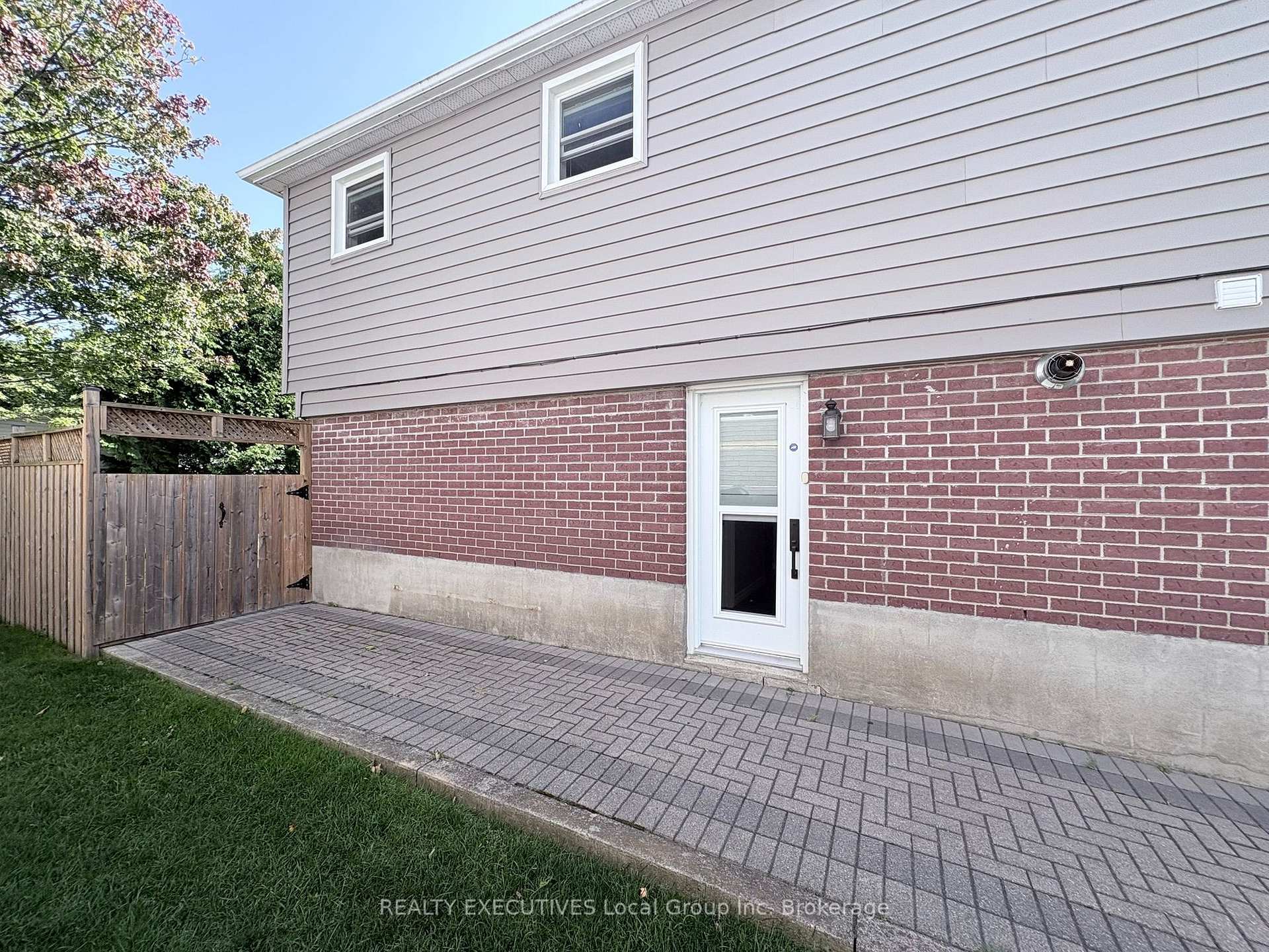 Photo 36 of 35 Nancy Drive, North Bay, College Heights — HOMEH