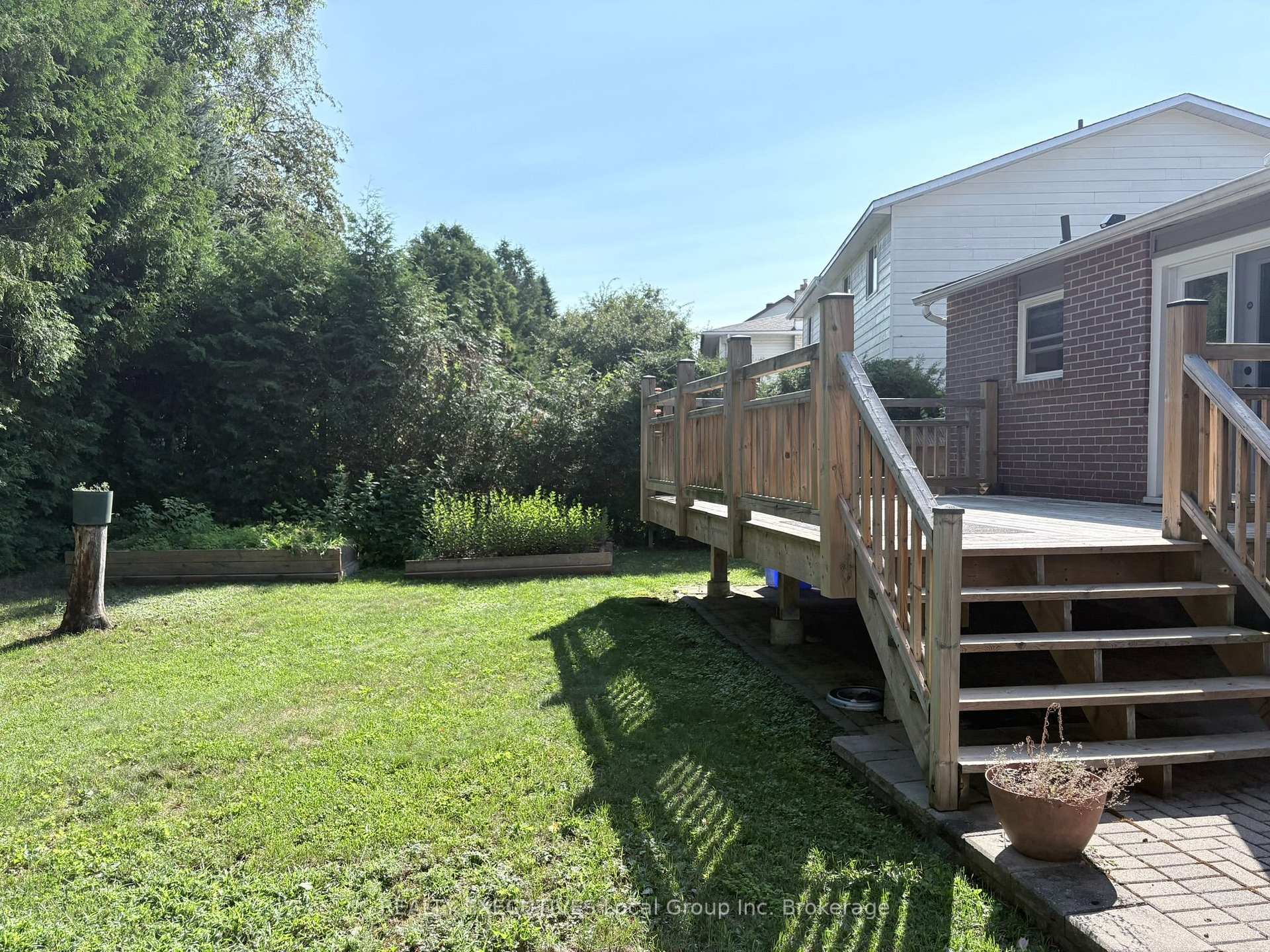 Photo 38 of 35 Nancy Drive, North Bay, College Heights — HOMEH