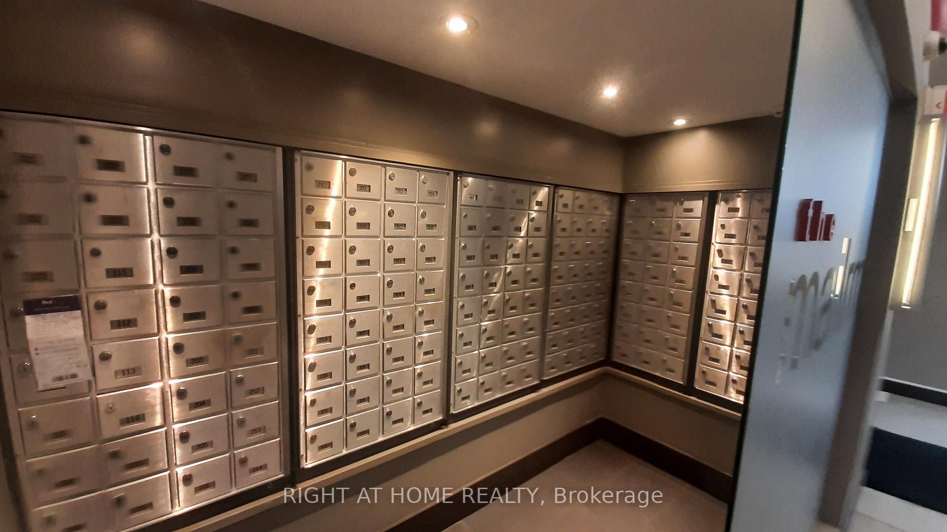 Photo 5 of 1040 The Queensway, Etobicoke, Islington-City Centre West — HOMEH