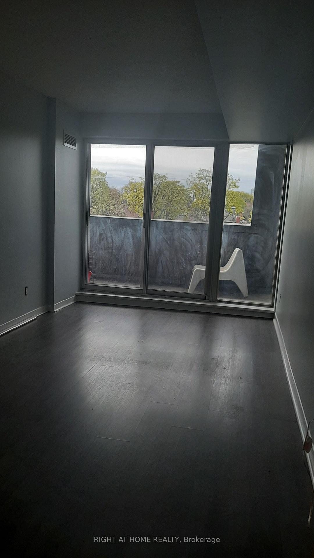 Photo 16 of 1040 The Queensway, Etobicoke, Islington-City Centre West — HOMEH