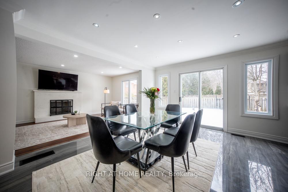 Photo 16 of 2088 Perran Drive, Mississauga, Sheridan — HOMEH