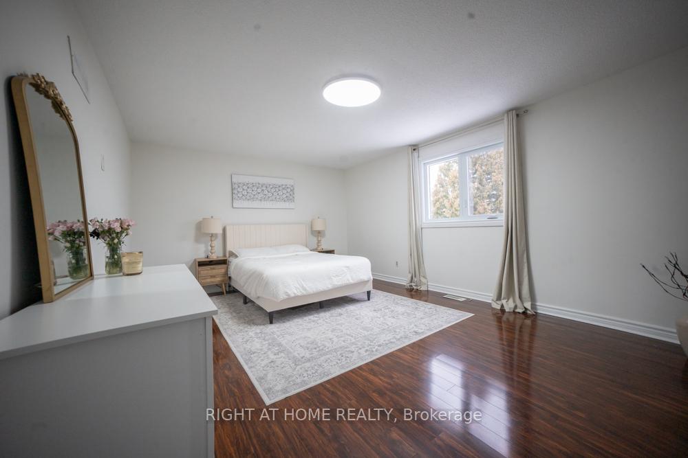 Photo 29 of 2088 Perran Drive, Mississauga, Sheridan — HOMEH