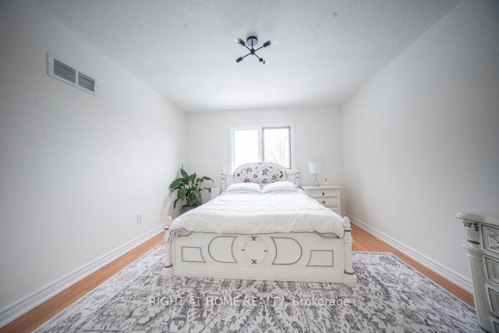 Photo 44 of 2088 Perran Drive, Mississauga, Sheridan — HOMEH