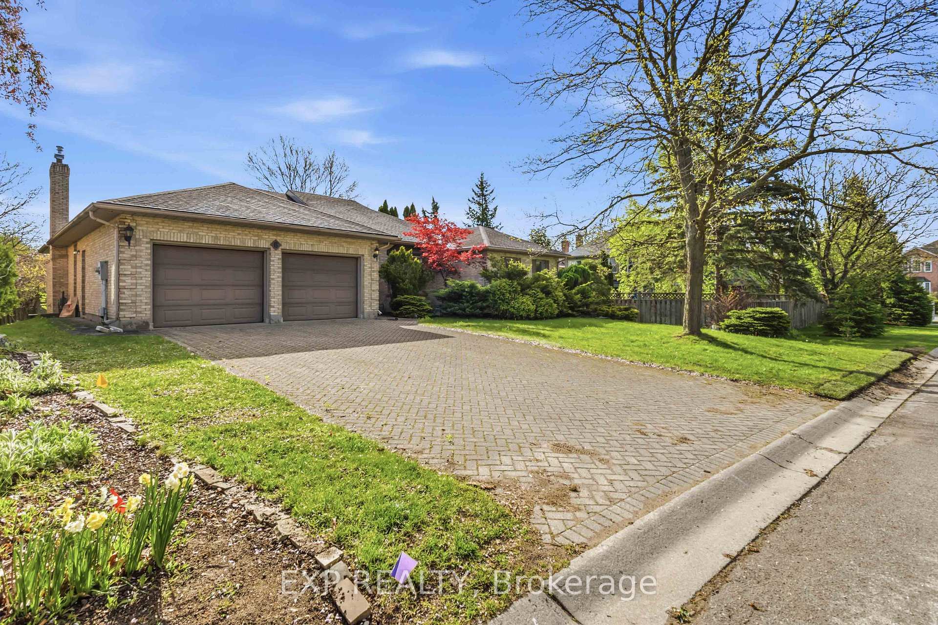 Photo 3 of 6 Thirlmere Road, London, North A — HOMEH