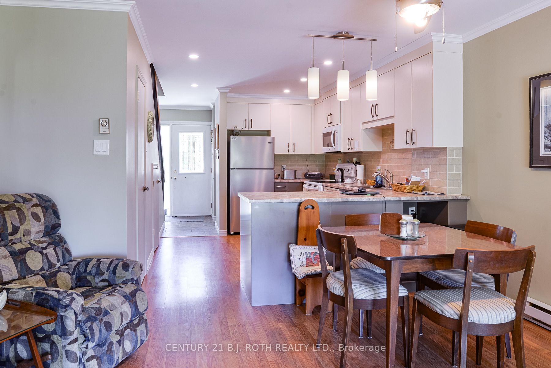 Photo 12 of Unit Unit 10, 2 Paradise Boulevard, Ramara, Brechin — HOMEH