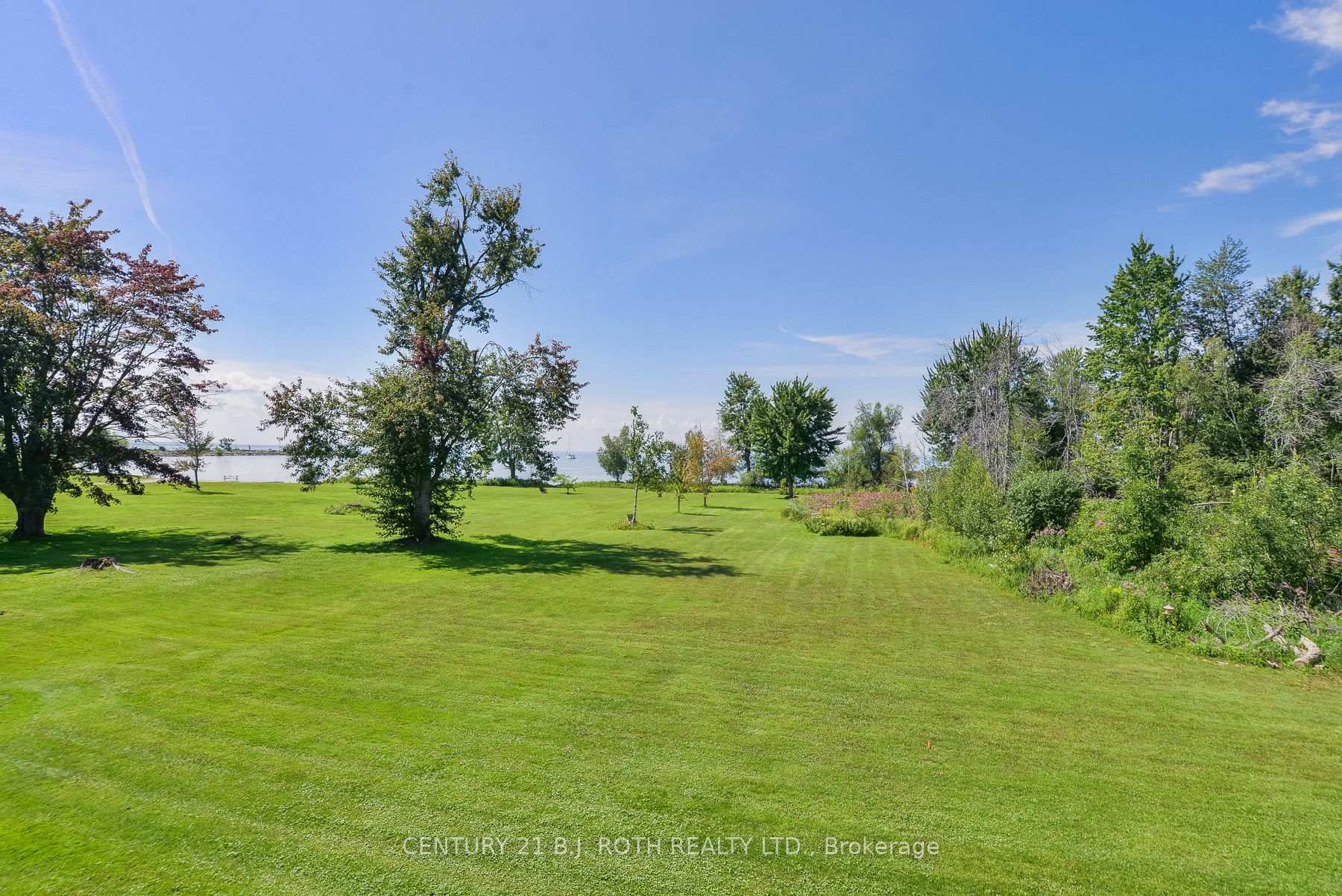 Photo 23 of Unit Unit 10, 2 Paradise Boulevard, Ramara, Brechin — HOMEH