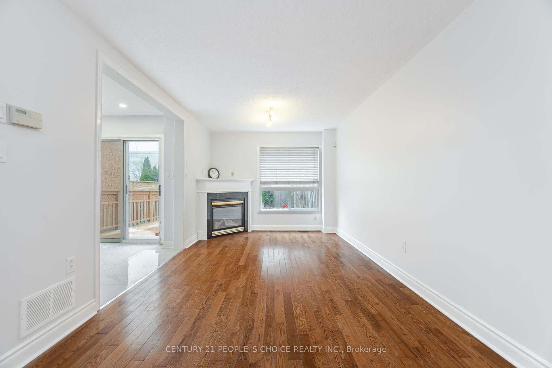 Photo 6 of 2340 Newcastle Crescent, Oakville, West Oak Trails — HOMEH