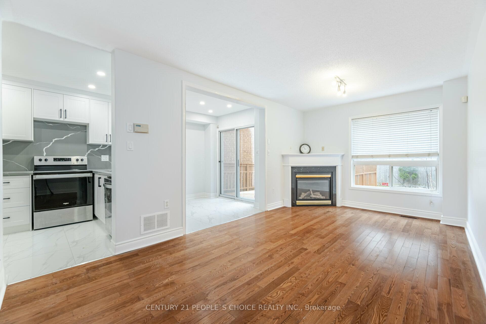 Photo 8 of 2340 Newcastle Crescent, Oakville, West Oak Trails — HOMEH