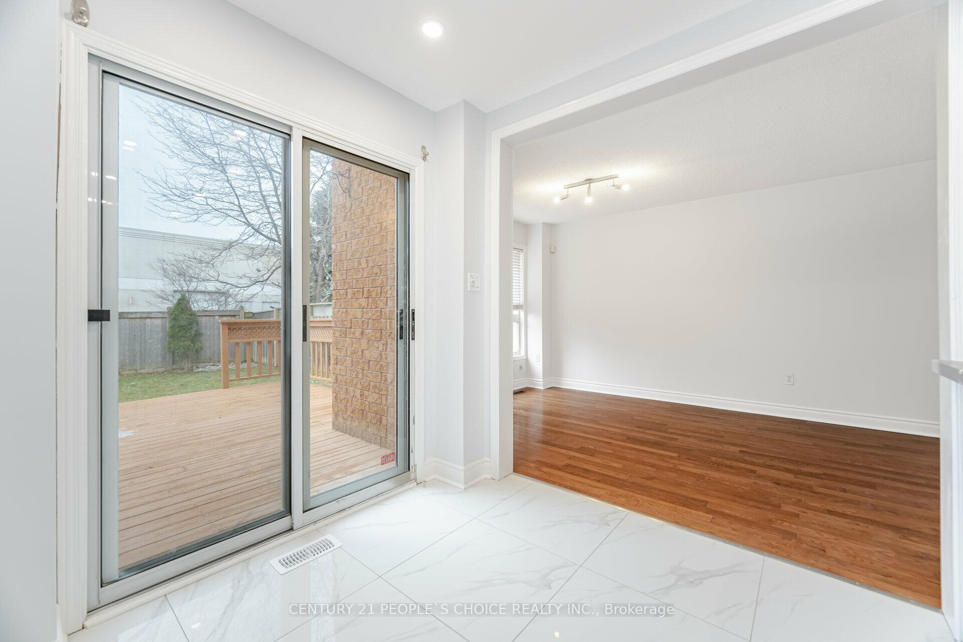 Photo 10 of 2340 Newcastle Crescent, Oakville, West Oak Trails — HOMEH