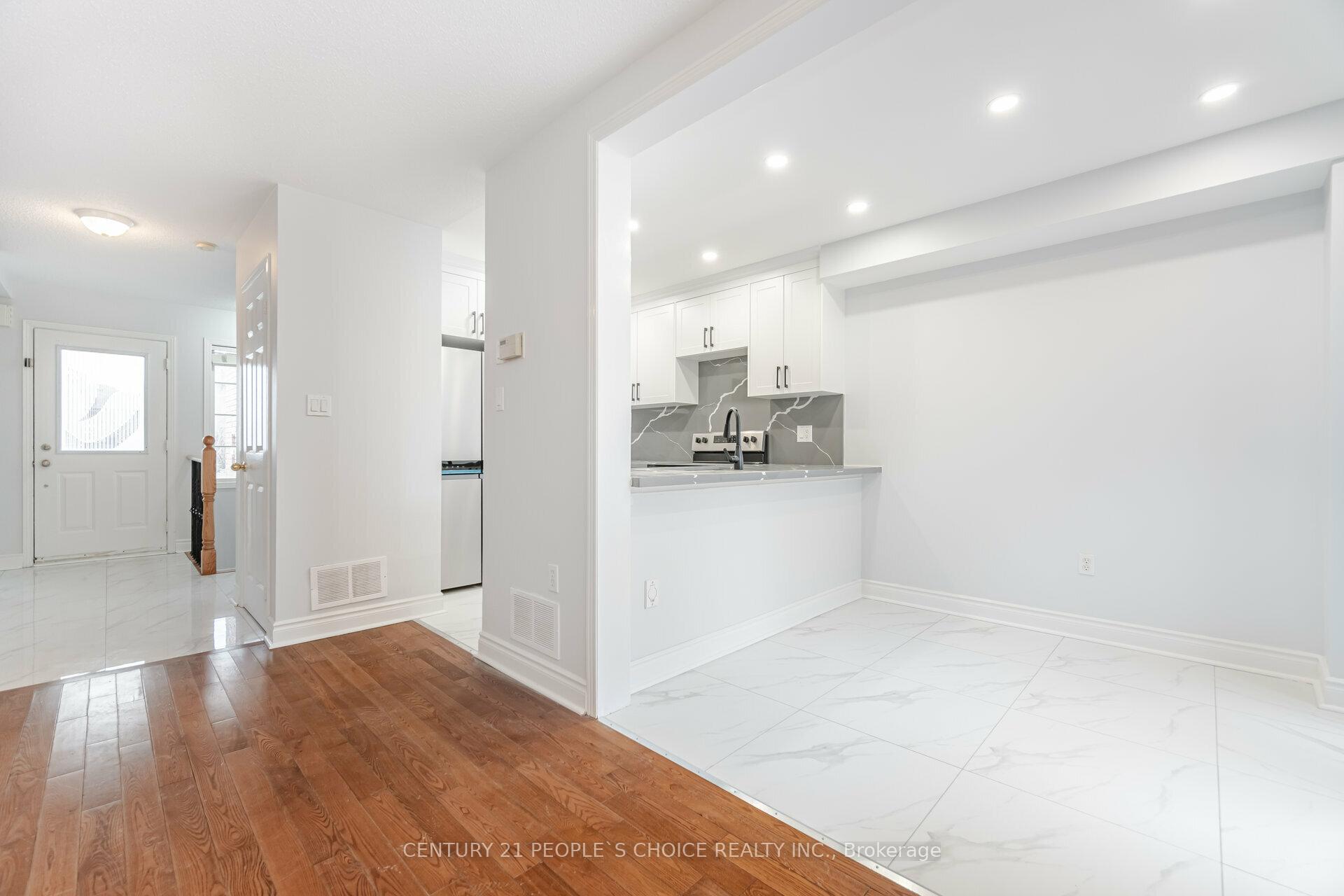 Photo 14 of 2340 Newcastle Crescent, Oakville, West Oak Trails — HOMEH