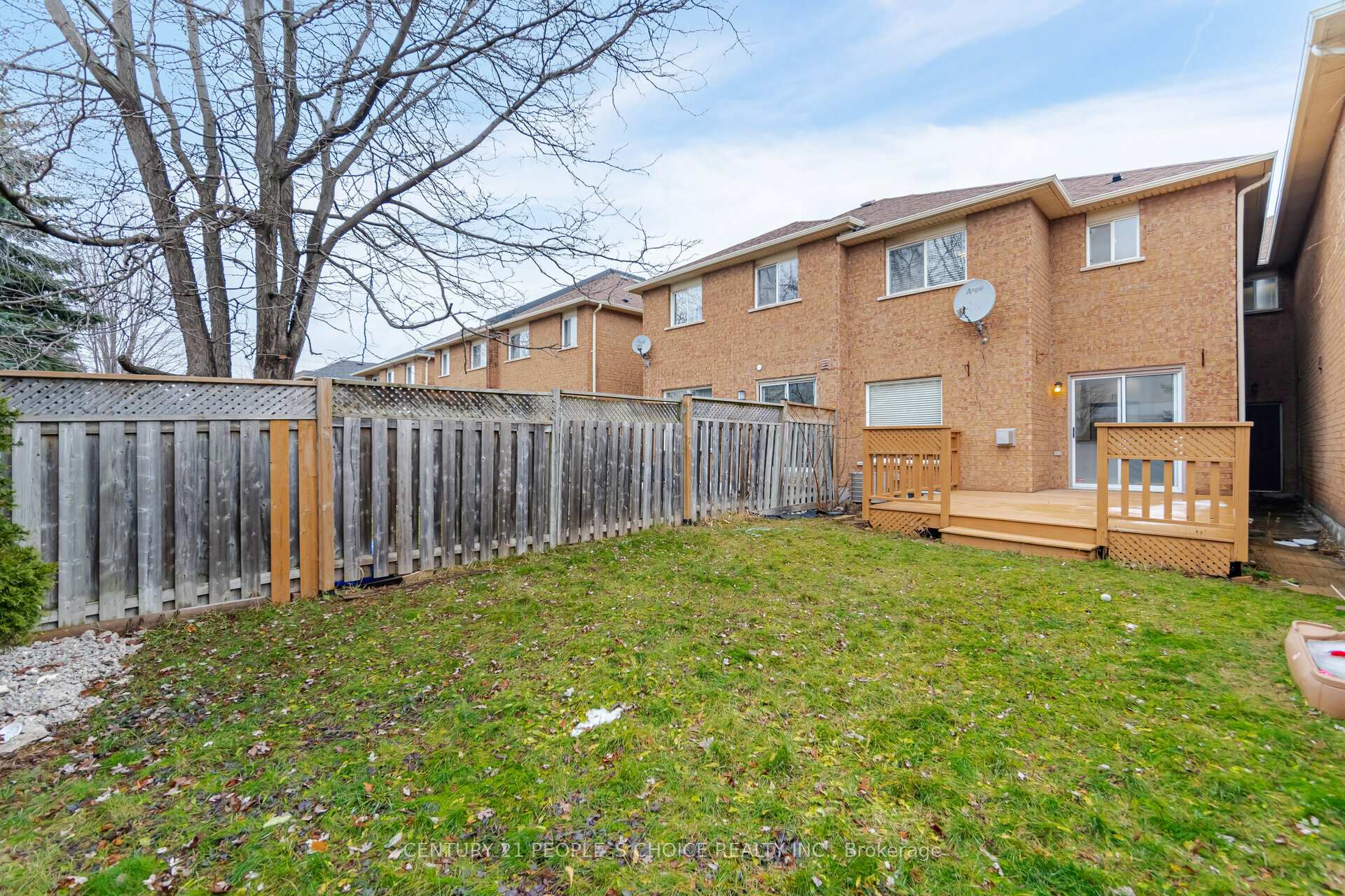 Photo 38 of 2340 Newcastle Crescent, Oakville, West Oak Trails — HOMEH
