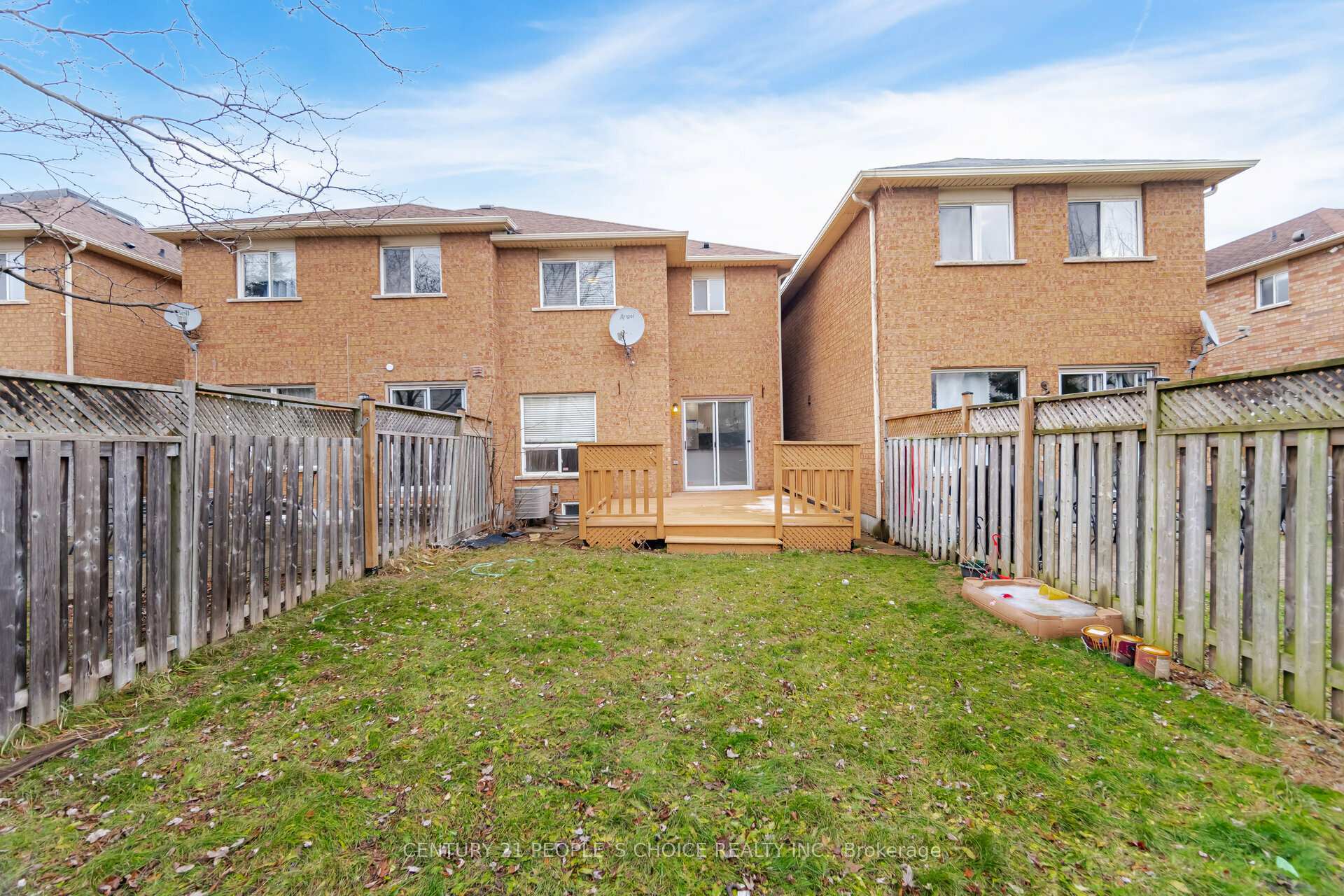 Photo 39 of 2340 Newcastle Crescent, Oakville, West Oak Trails — HOMEH
