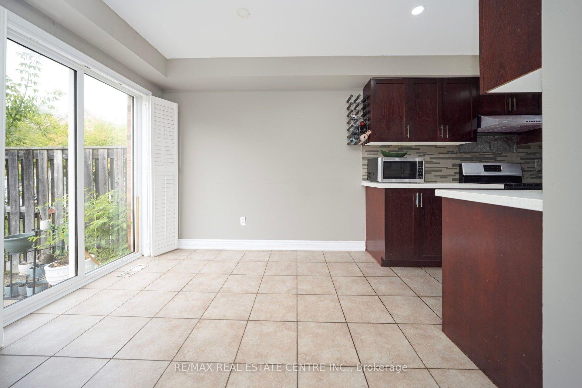 Photo 9 of Unit # 36, 770 Othello Court, Mississauga, Meadowvale Village — HOMEH