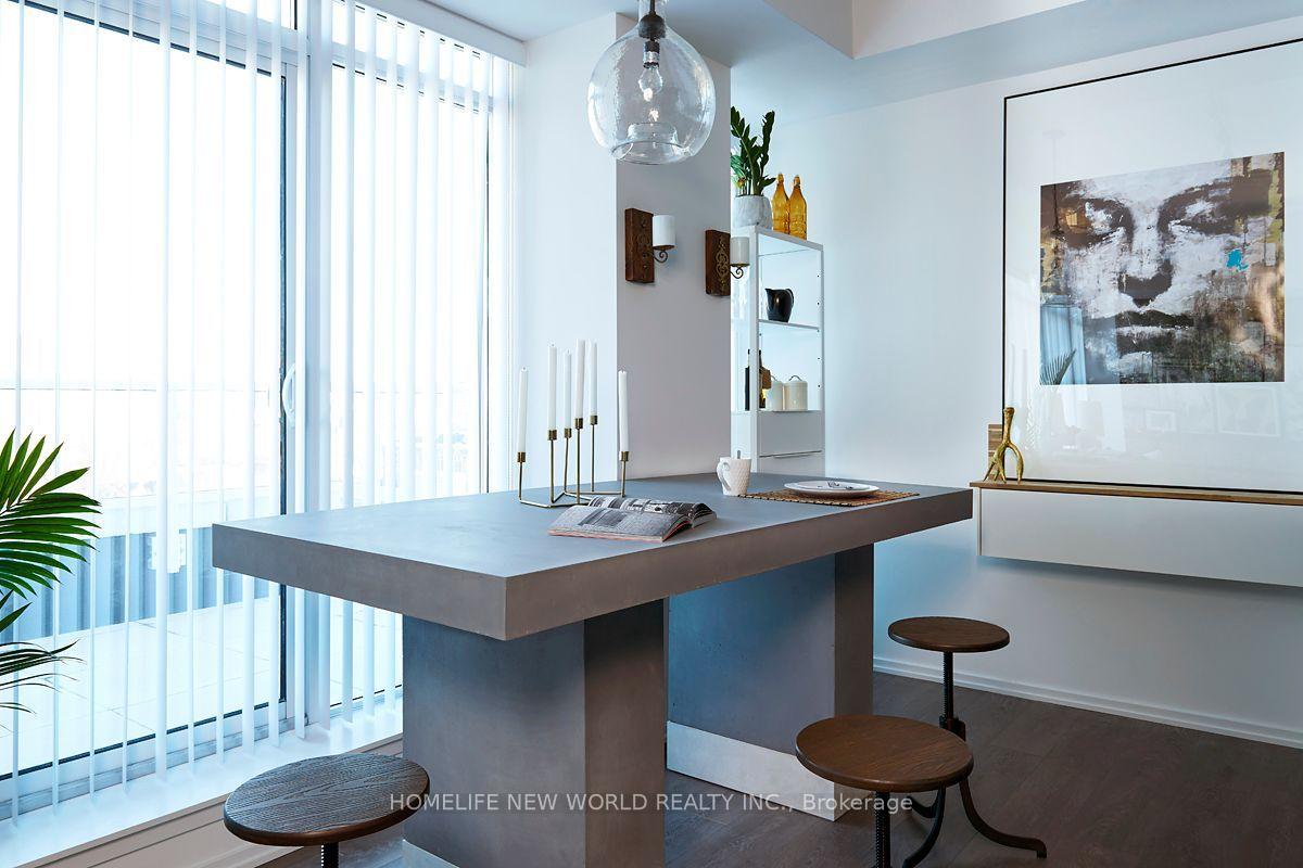 Photo 4 of Unit 803, 783 Bathurst Street, Toronto, University — HOMEH