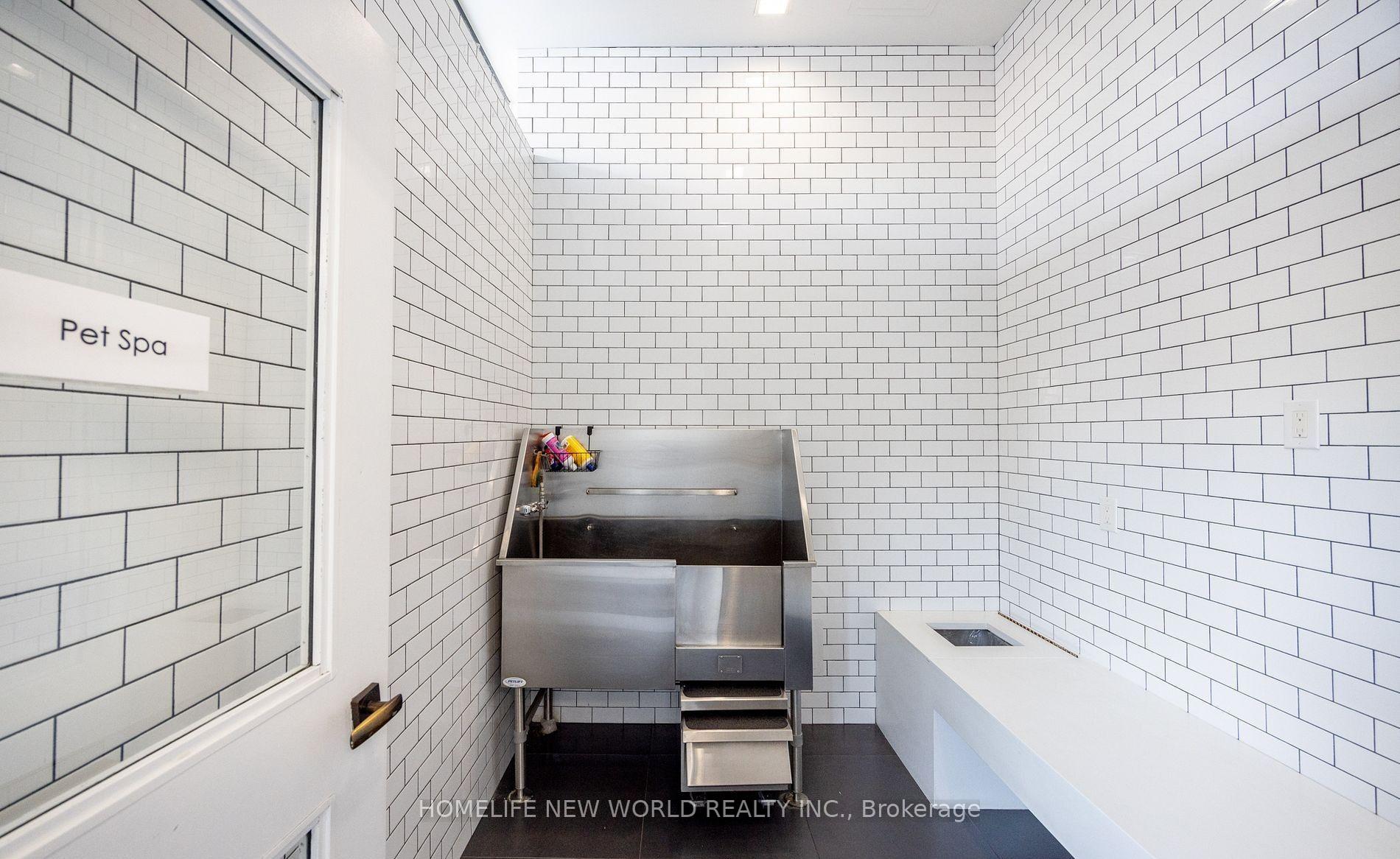 Photo 12 of Unit 803, 783 Bathurst Street, Toronto, University — HOMEH