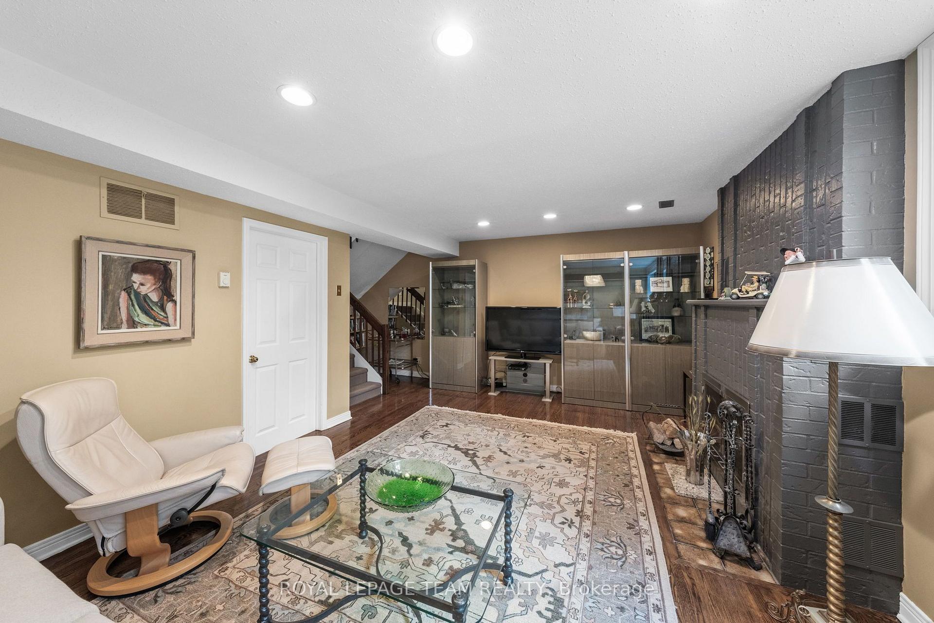 Photo 20 of Unit 6, 625 Richmond Road, Ottawa, Woodroffe — HOMEH