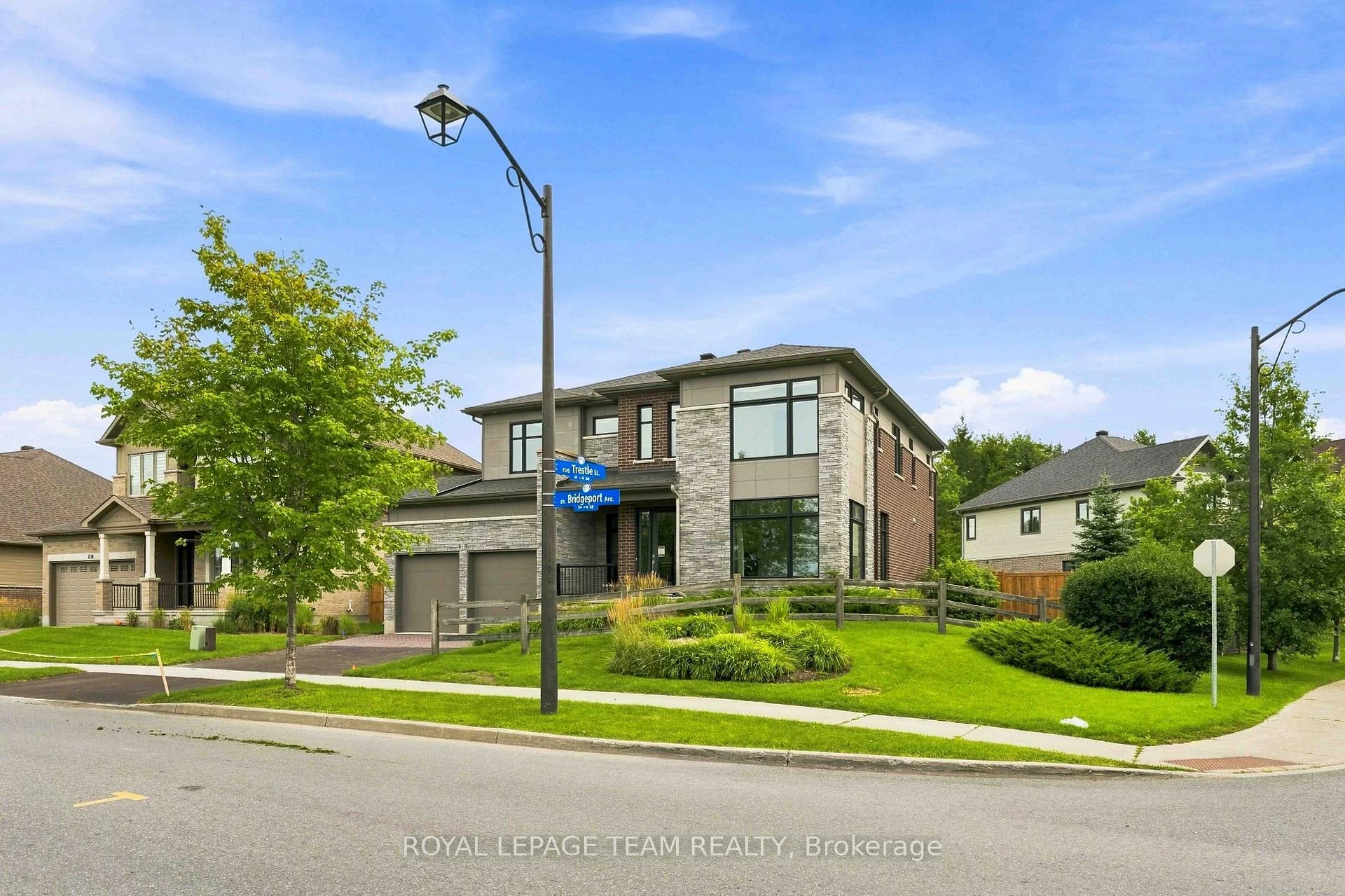 Photo 54 of 521 Bridgeport Avenue, Ottawa, Mahogany Community — HOMEH