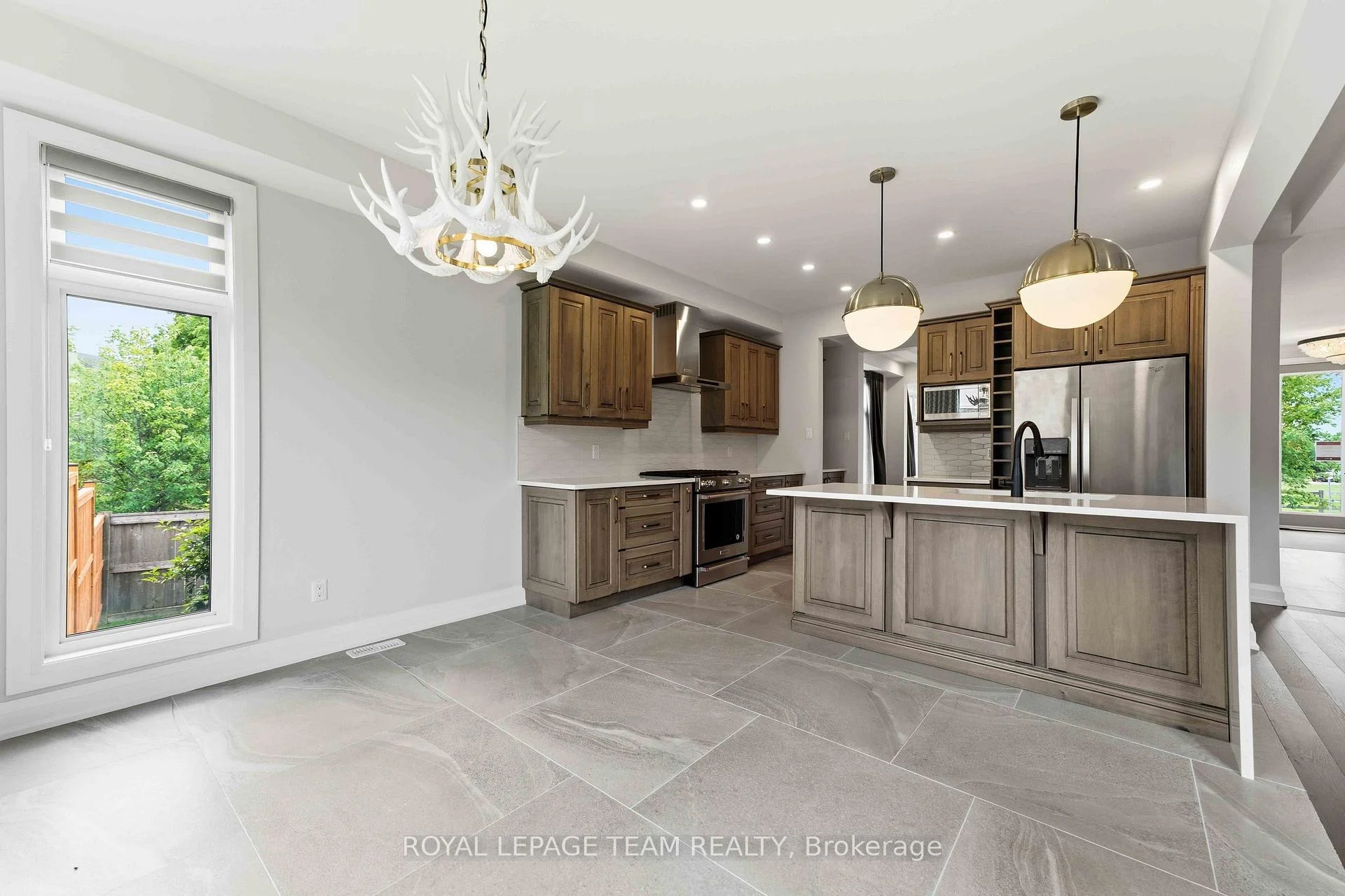 Photo 98 of 521 Bridgeport Avenue, Ottawa, Mahogany Community — HOMEH