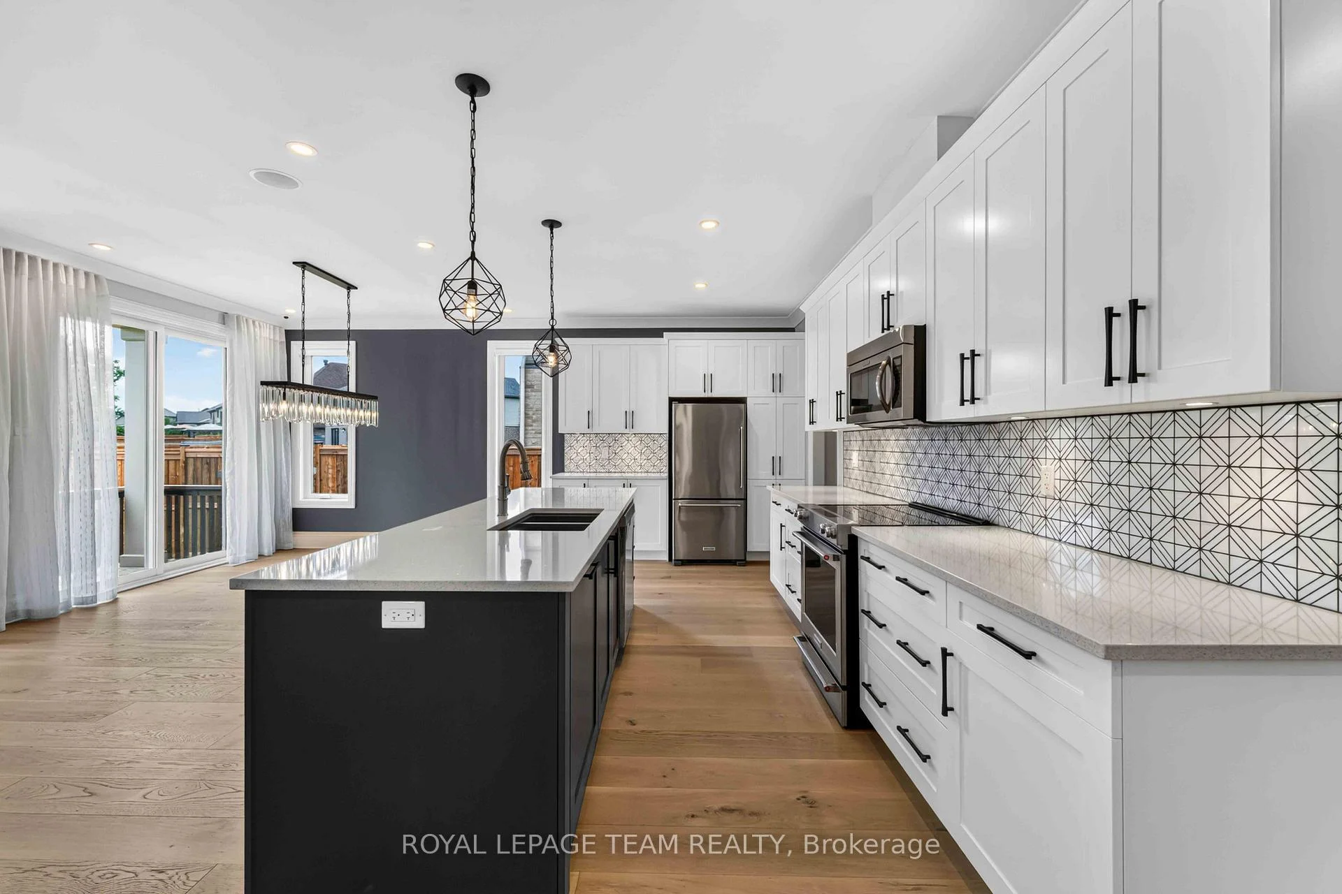 Photo 44 of 517 Bridgeport Avenue, Ottawa, Mahogany Community — HOMEH