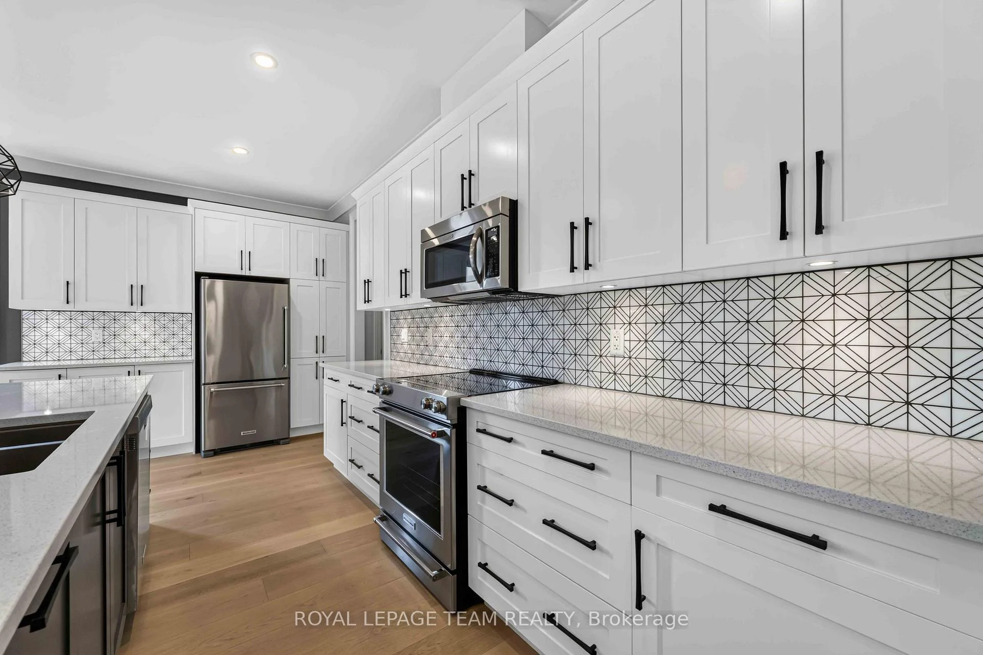 Photo 46 of 517 Bridgeport Avenue, Ottawa, Mahogany Community — HOMEH