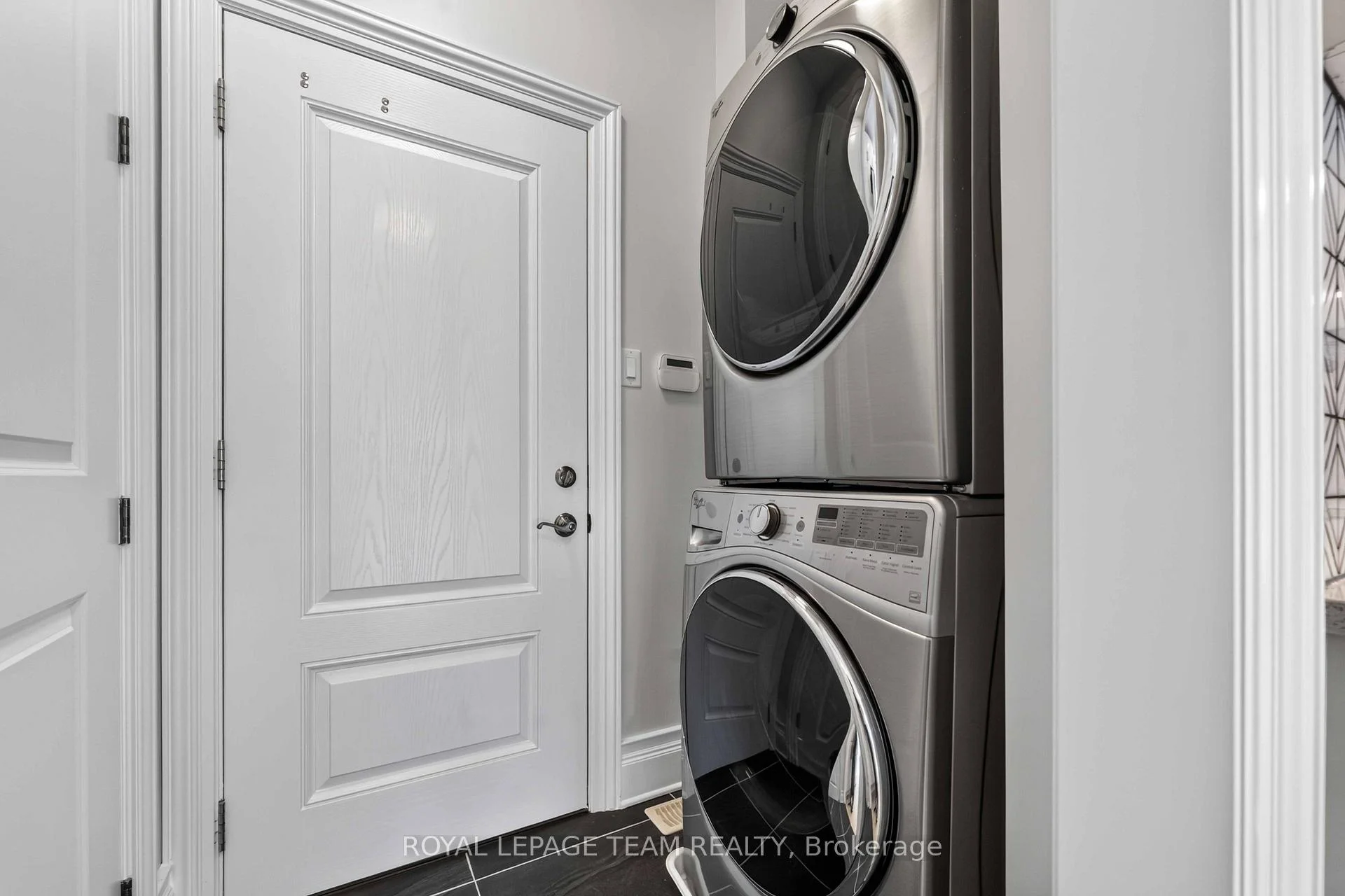 Photo 66 of 517 Bridgeport Avenue, Ottawa, Mahogany Community — HOMEH