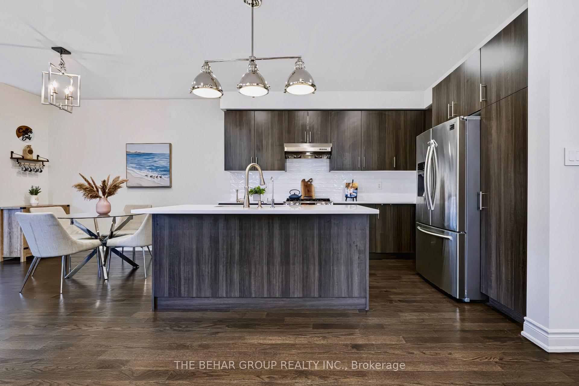 Photo 9 of 23 Carratuck Street, East Gwillimbury, Sharon — HOMEH
