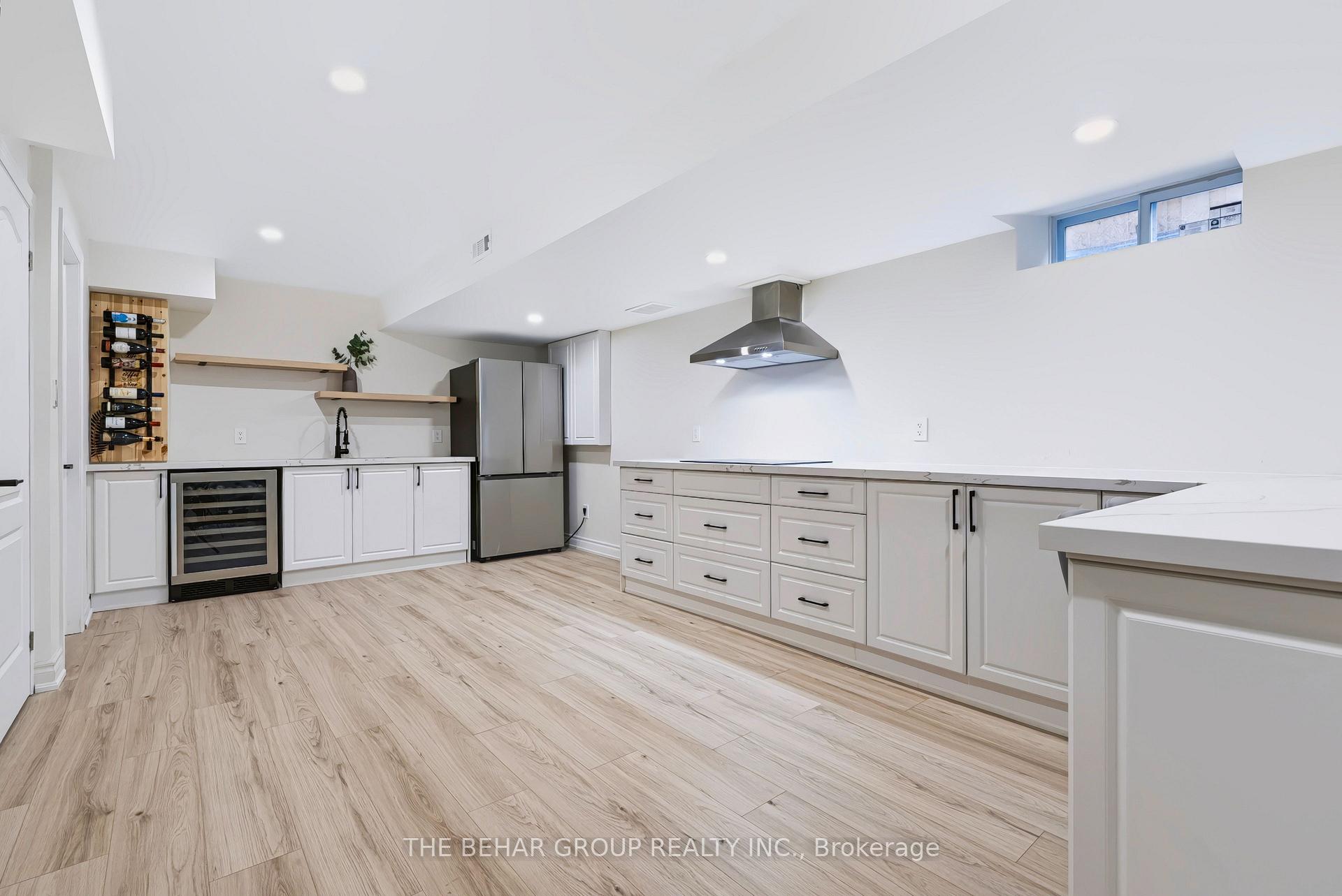 Photo 20 of 23 Carratuck Street, East Gwillimbury, Sharon — HOMEH