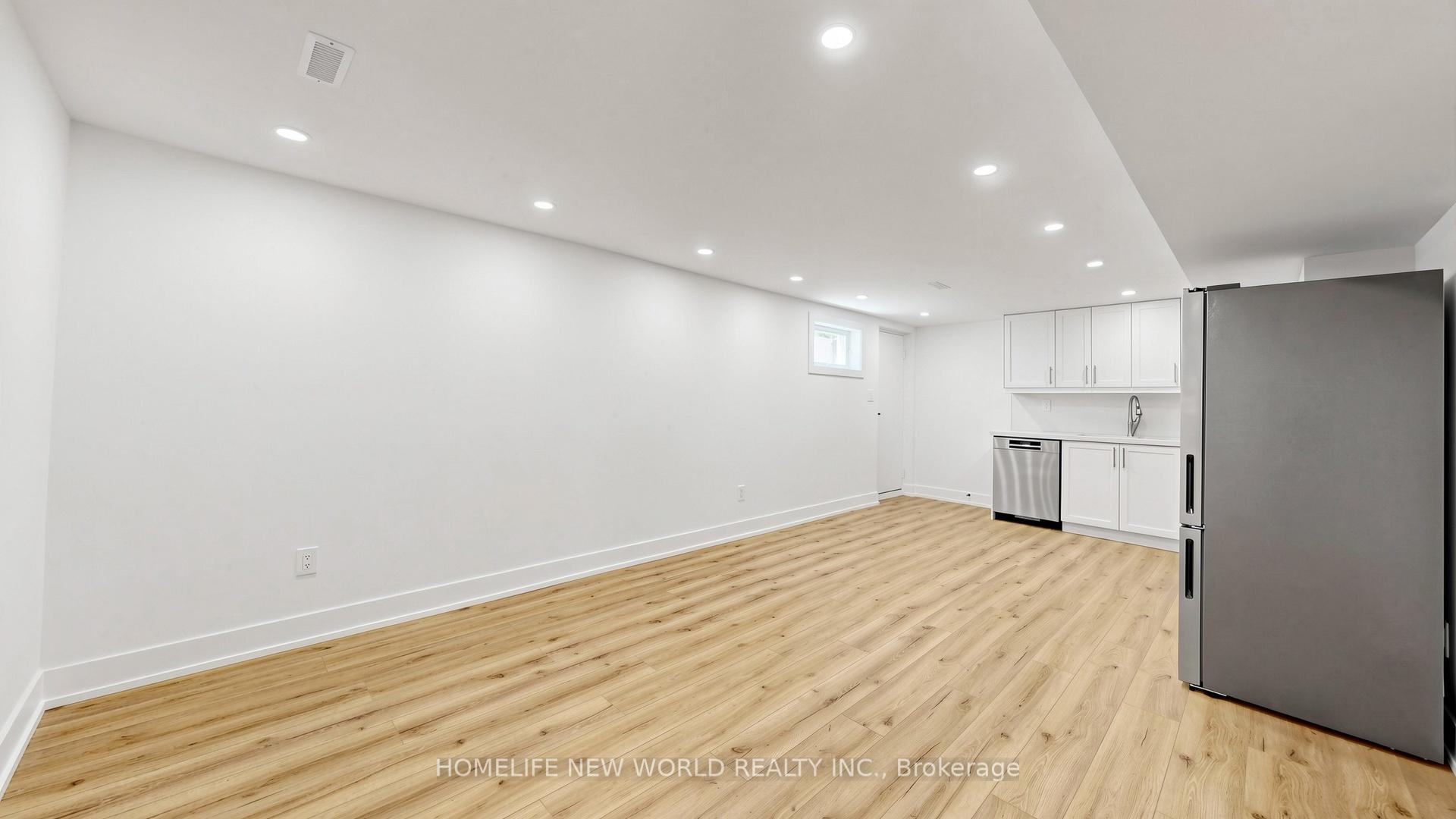 Photo 3 of Unit Basement, 29 Charnwood Place, Markham, Aileen-Willowbrook — HOMEH