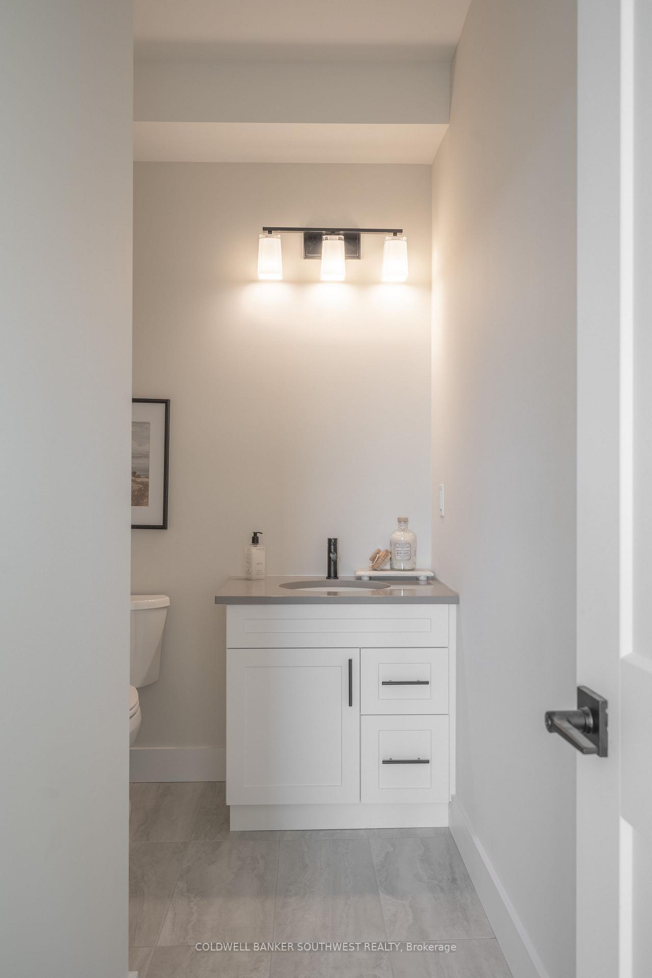 Photo 11 of 415 Anise Lane, Sarnia — HOMEH