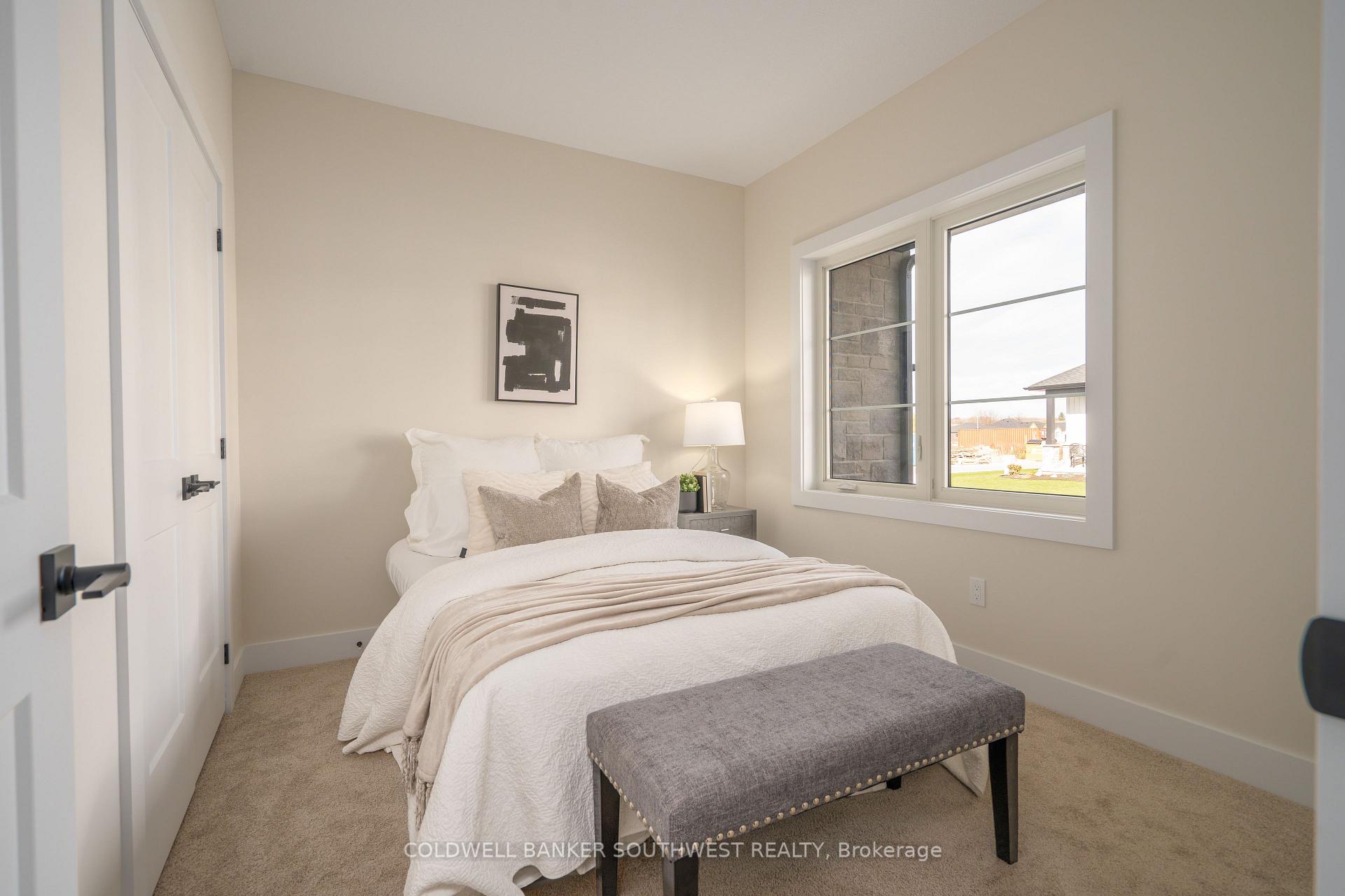 Photo 13 of 415 Anise Lane, Sarnia — HOMEH