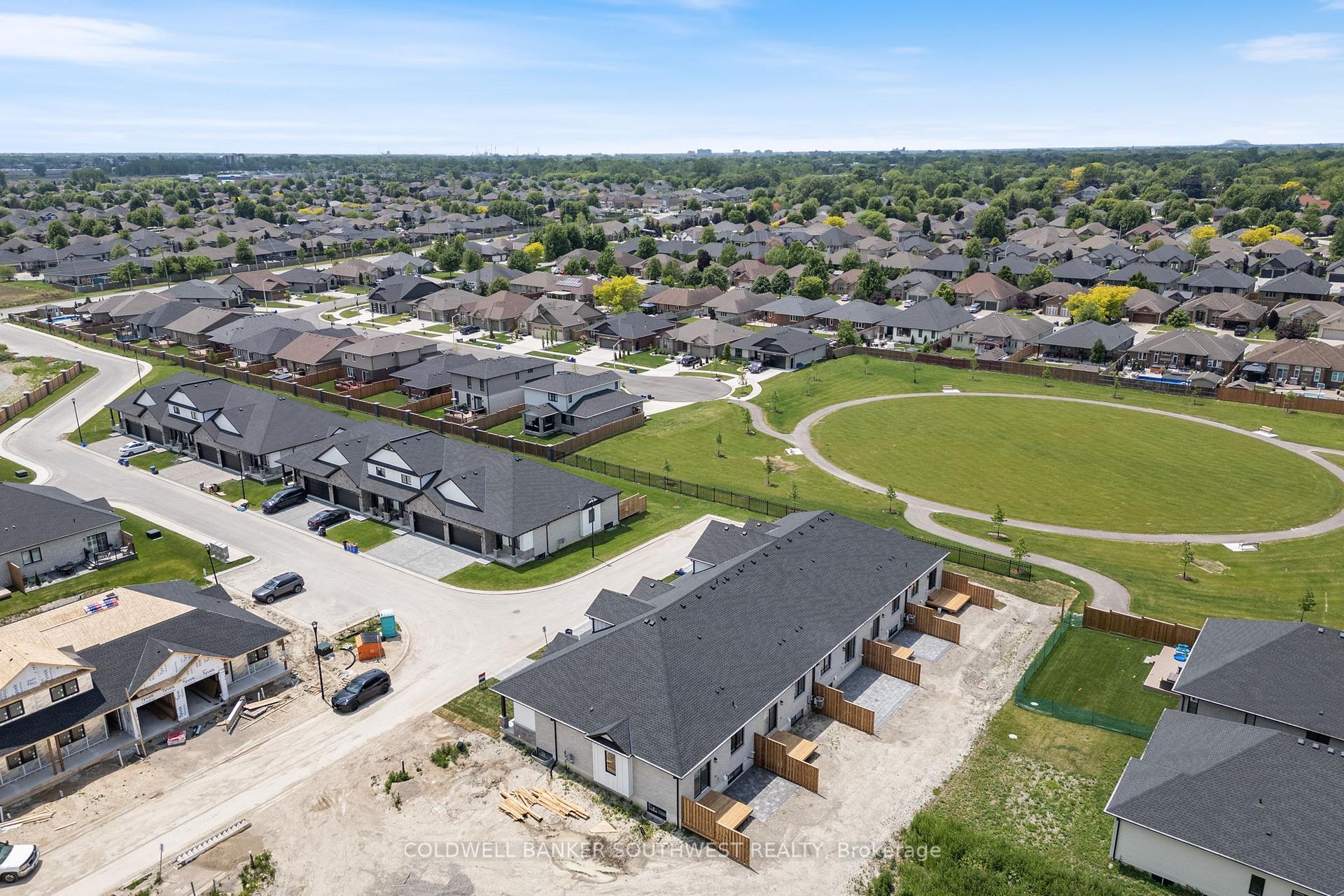 Photo 26 of 415 Anise Lane, Sarnia — HOMEH